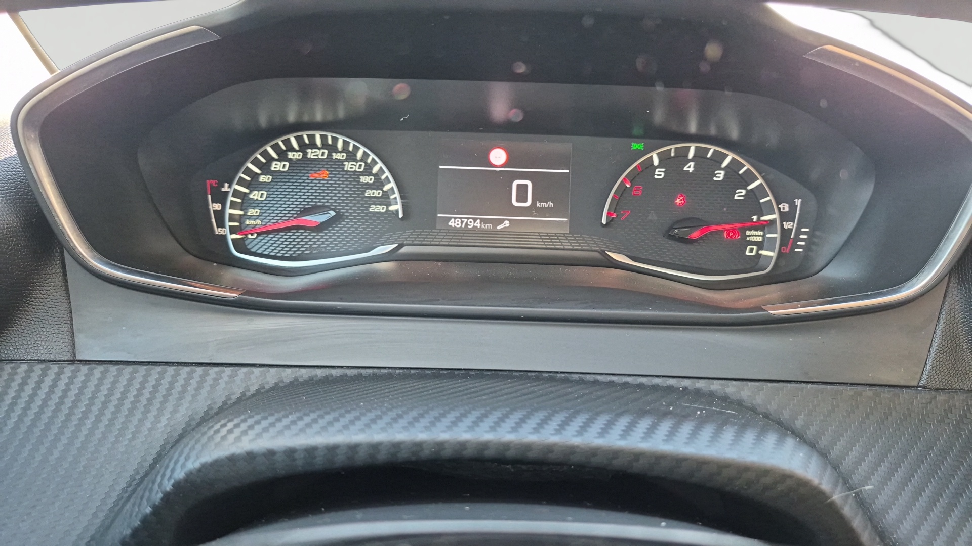 PEUGEOT 208 ALL PT100 BVM