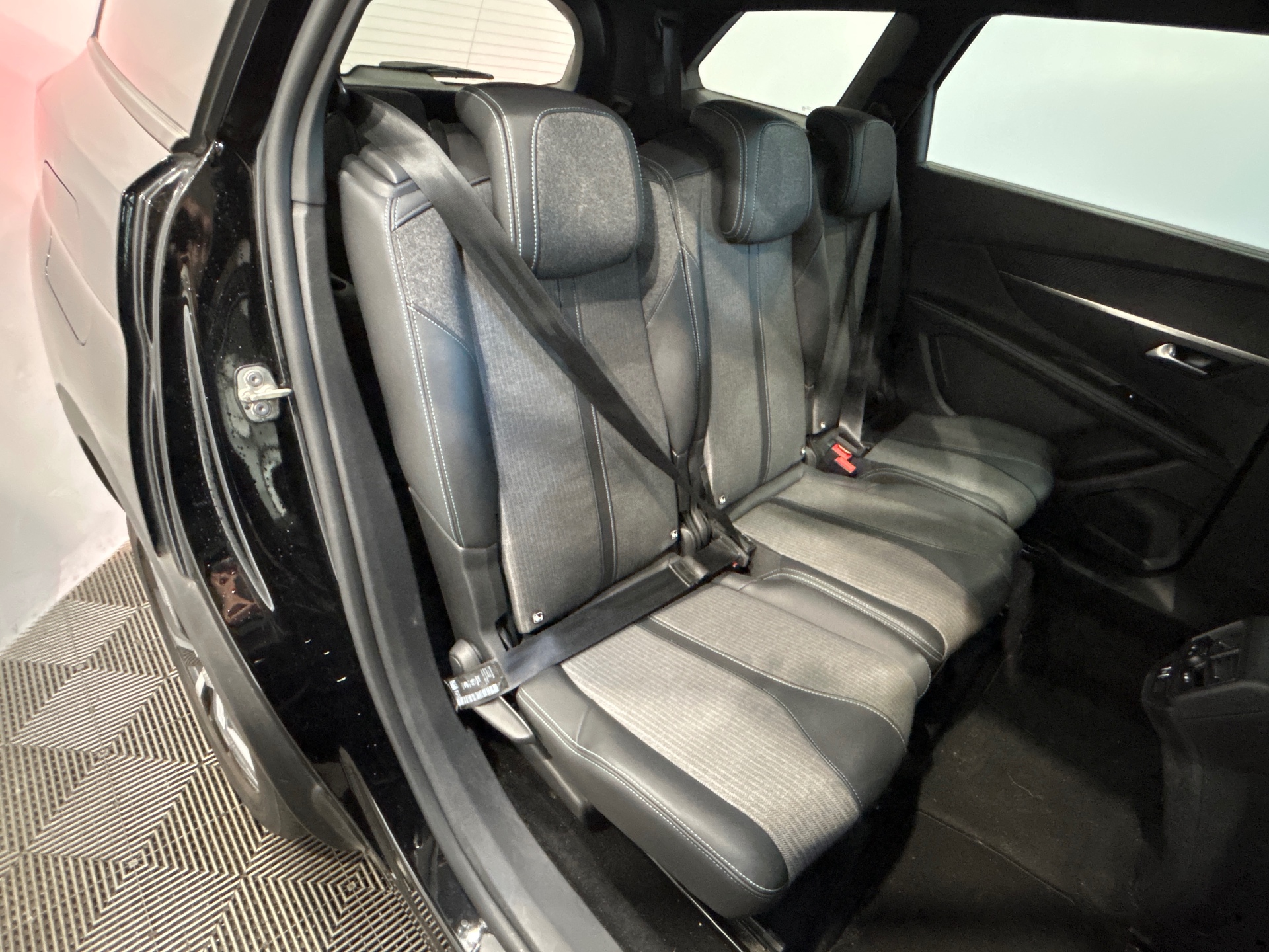 PEUGEOT 5008 ALLURE PK PTECH 130 S&S BVM6