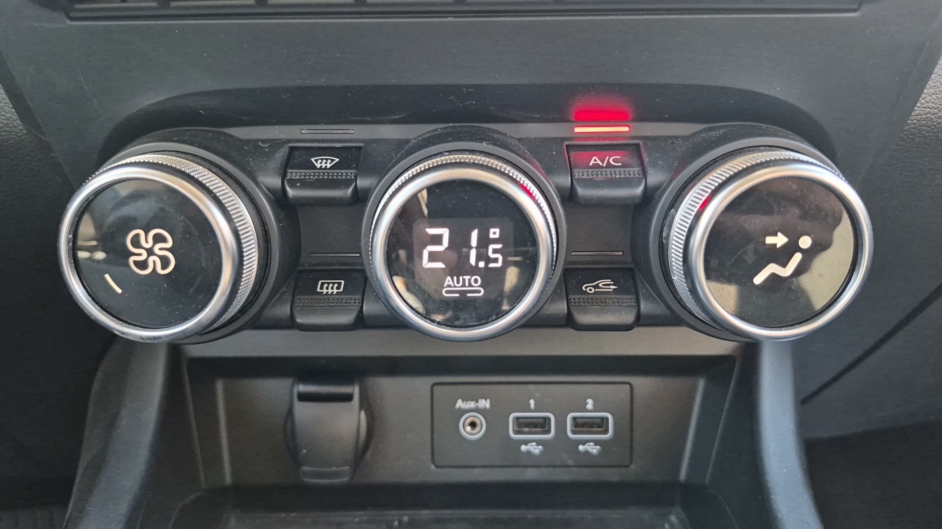 RENAULT ARKANA E-Tech hybride 145 - 22 Techno