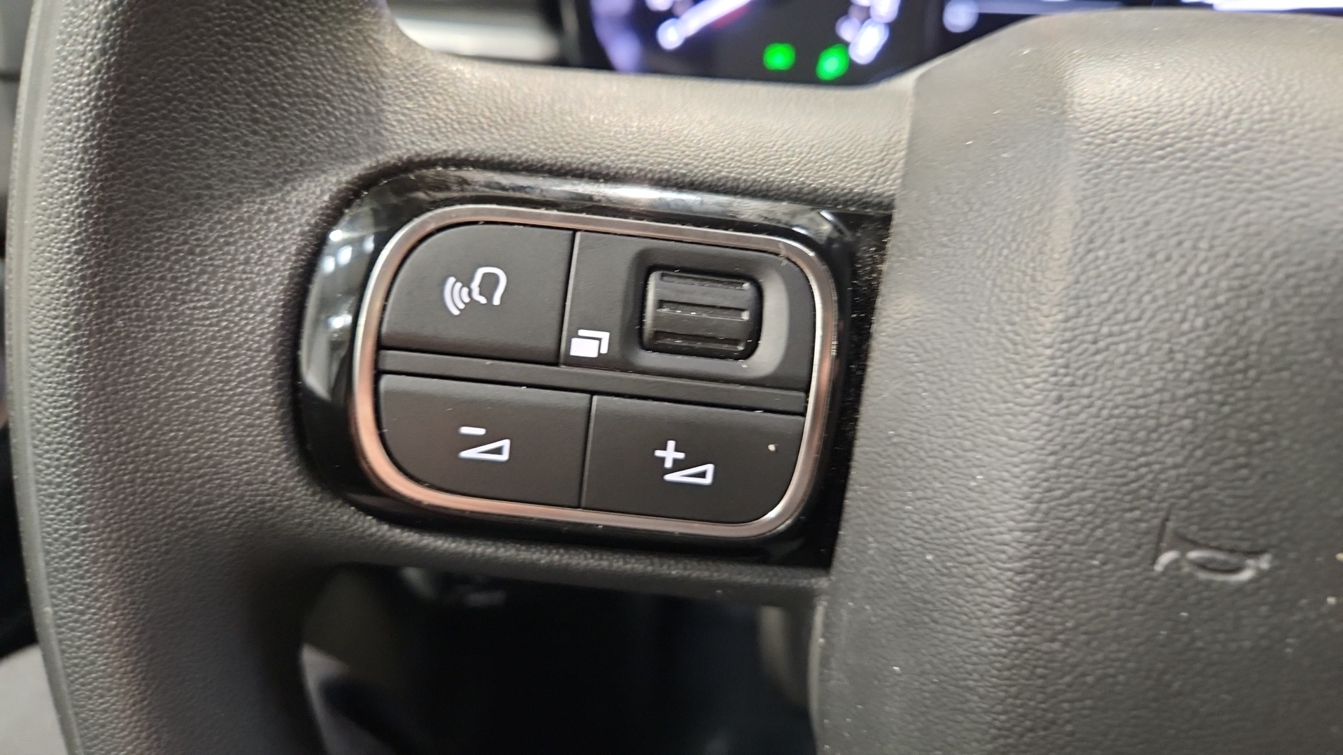 CITROEN C3 PureTech 83 S&S BVM5 Shine