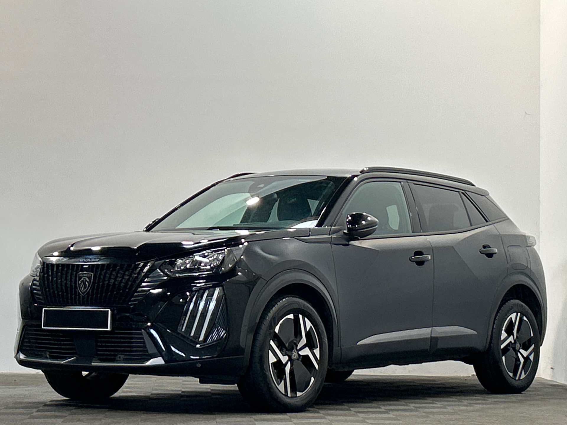 PEUGEOT 2008 PureTech 130 S&S EAT8 Allure