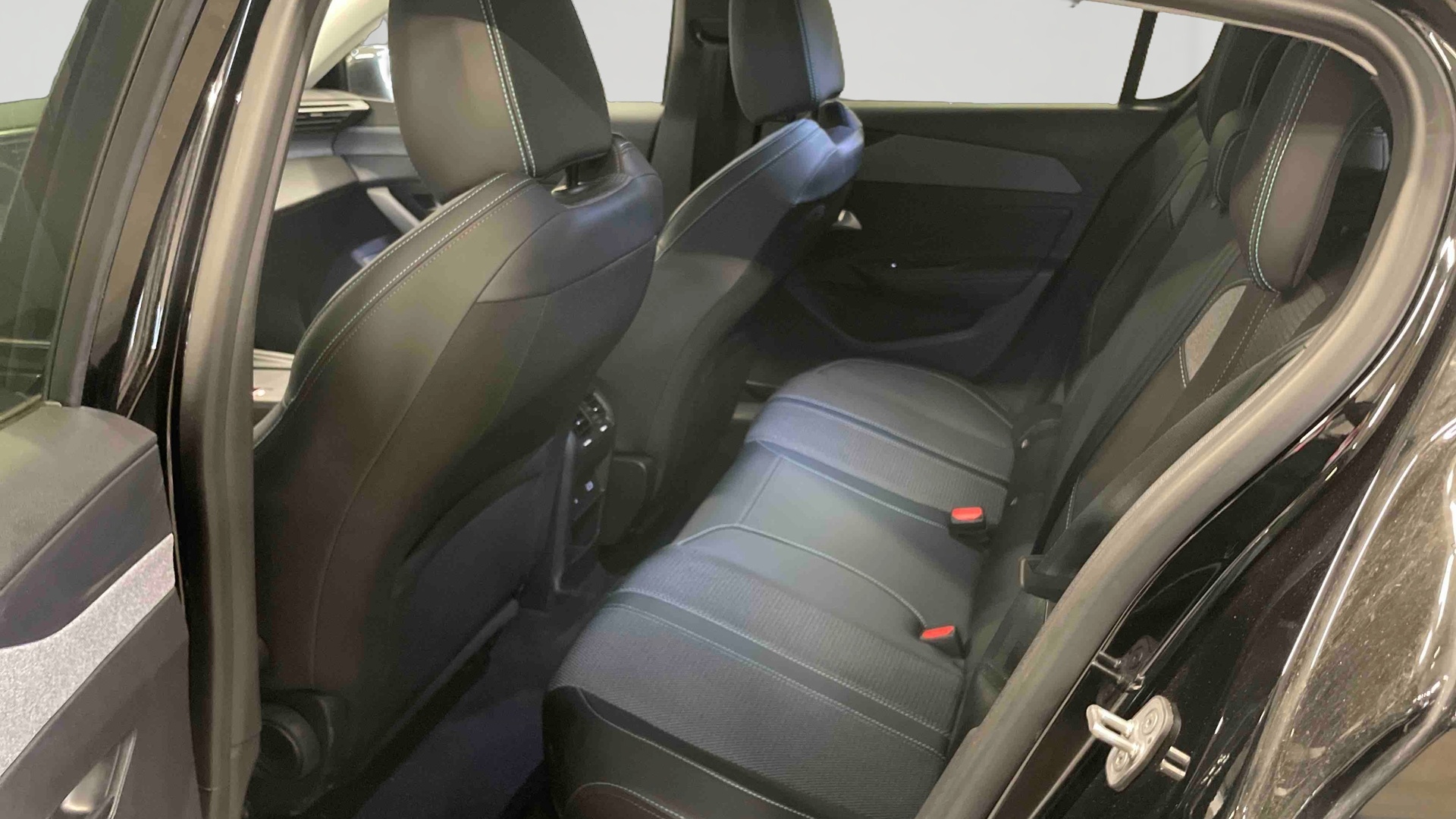 PEUGEOT 308 BlueHDi 130ch S&S EAT8 Allure