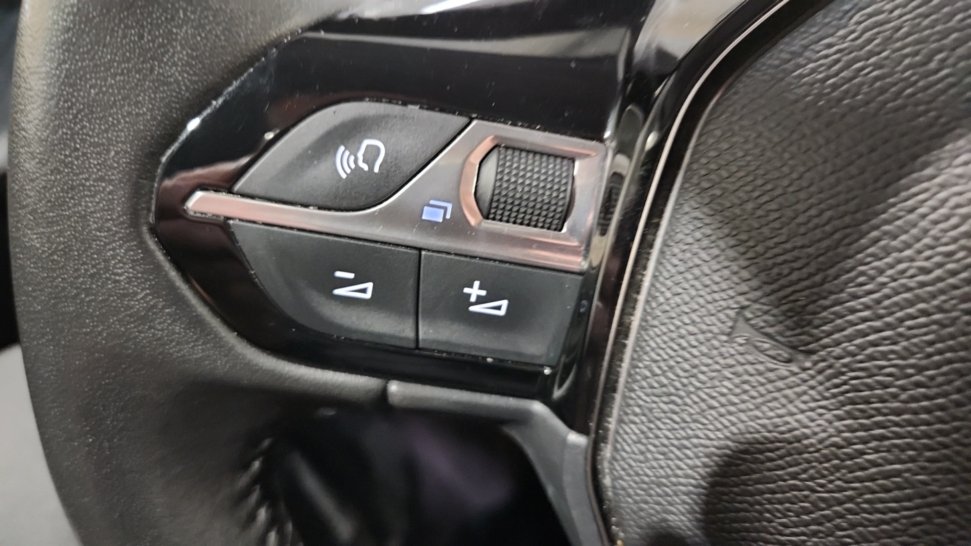 PEUGEOT 208 PureTech 100 S&S BVM6 Allure - 5P
