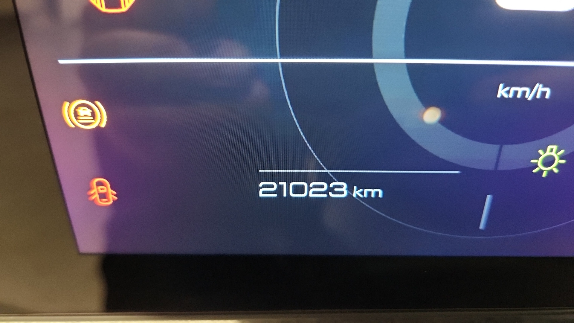 PEUGEOT 3008 Hybrid 145 e-DCS6 Allure - 5P