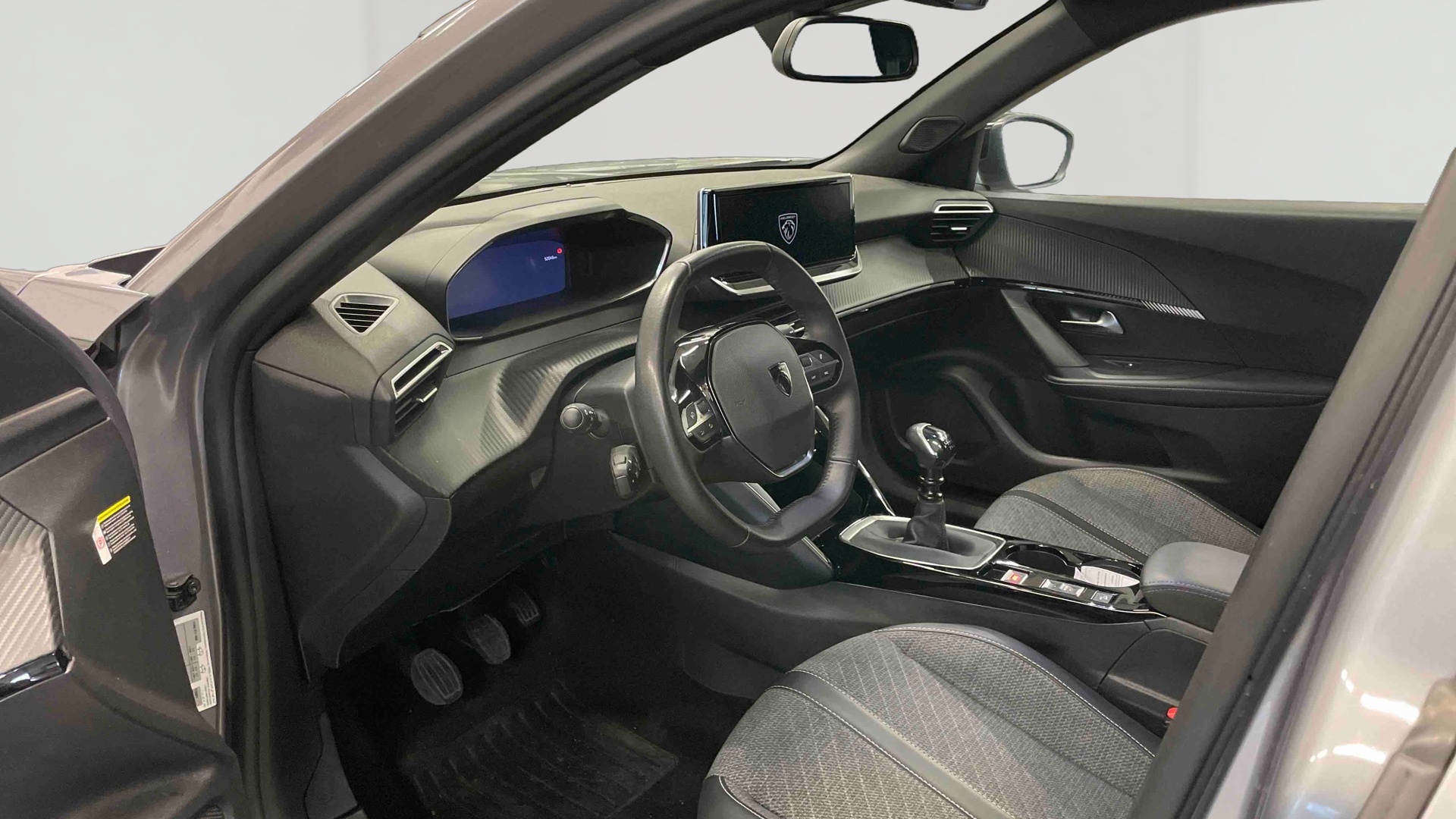 PEUGEOT 2008 PureTech 100 S&S BVM6 Allure