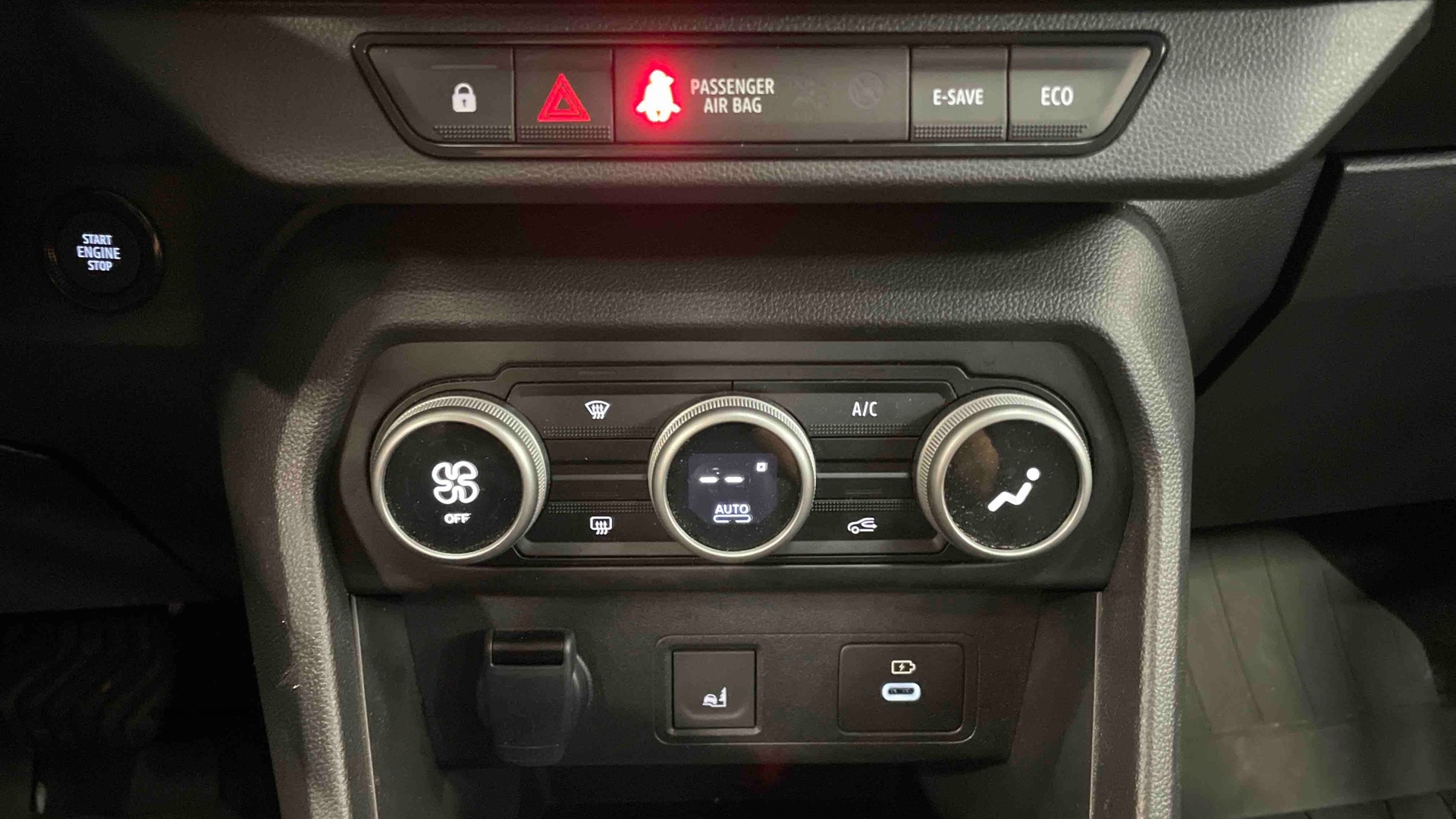 DACIA JOGGER Hybrid 140 7 places GSR2 Extreme