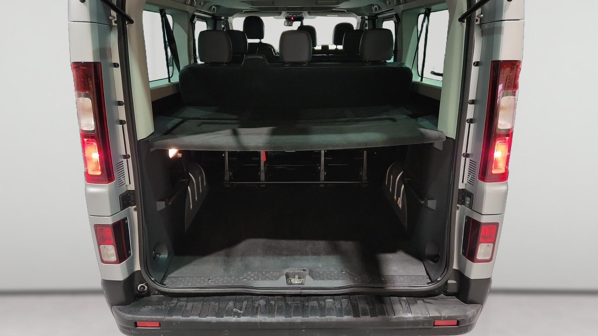 RENAULT TRAFIC III MINIBUS L2 dCi 150 Energy S&S EDC Intens 9 PLACES