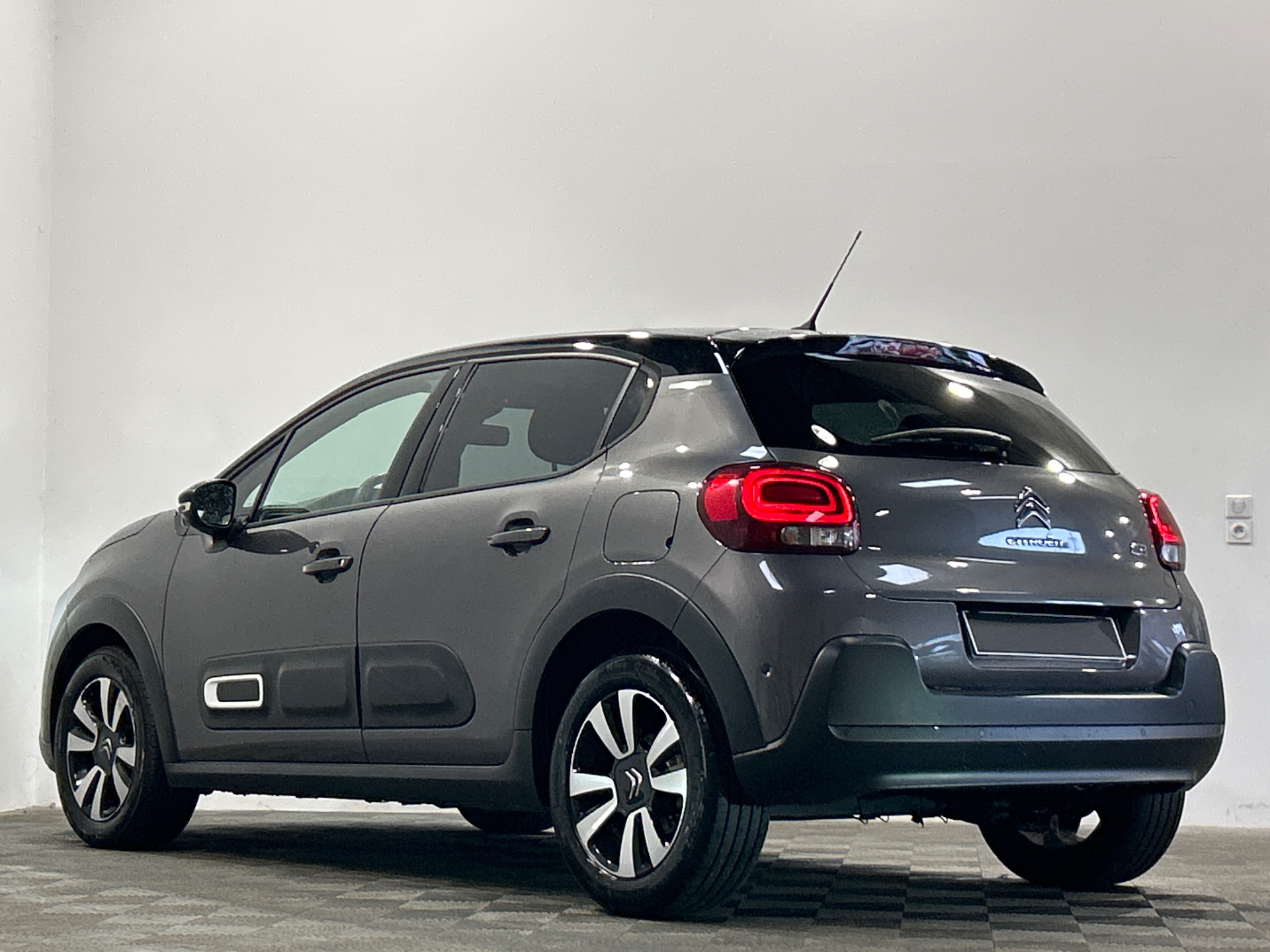 CITROEN C3 PT110 S&S BVM6 SHINE