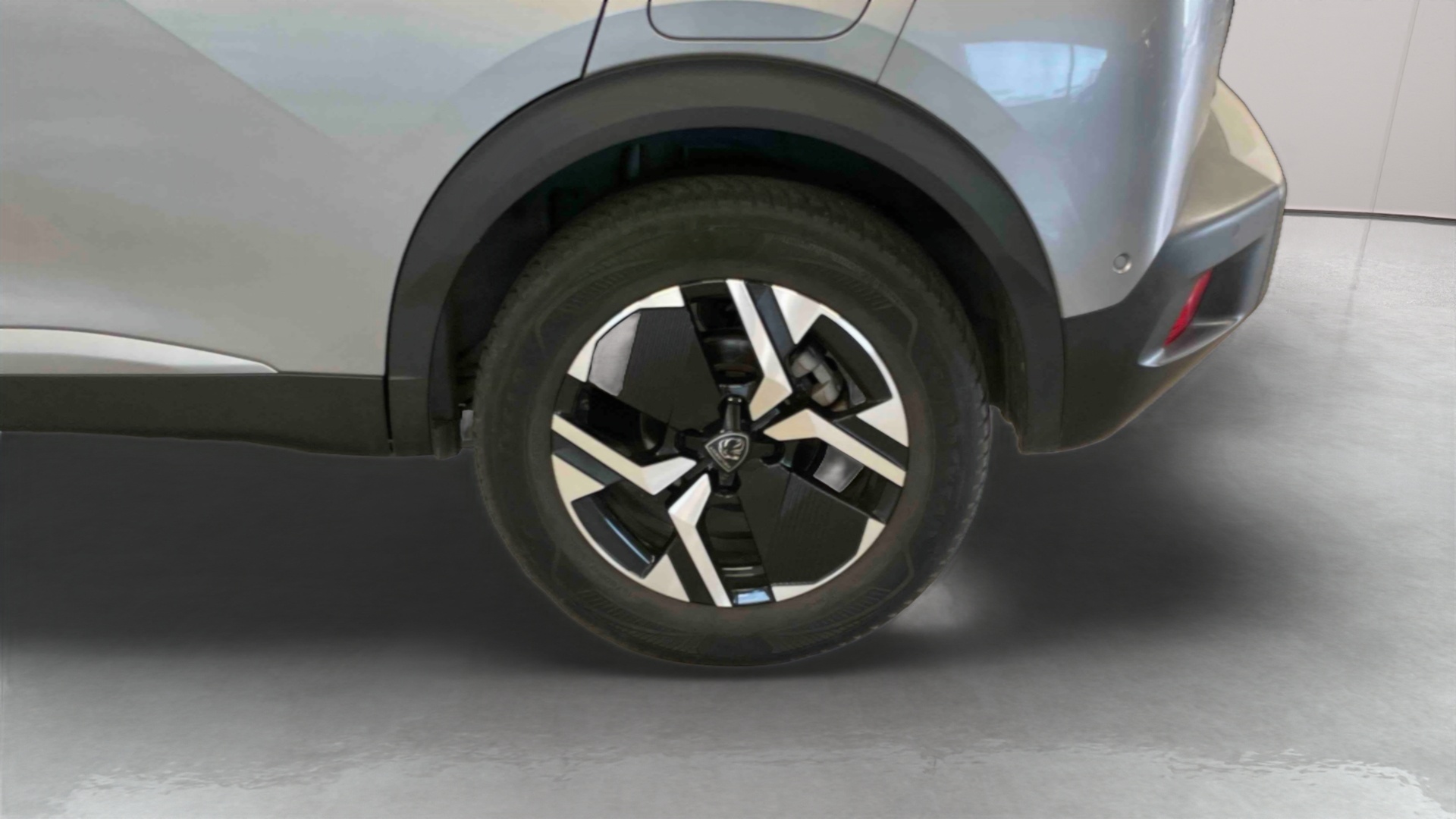 PEUGEOT 2008 PureTech 100 S&S BVM6 Allure