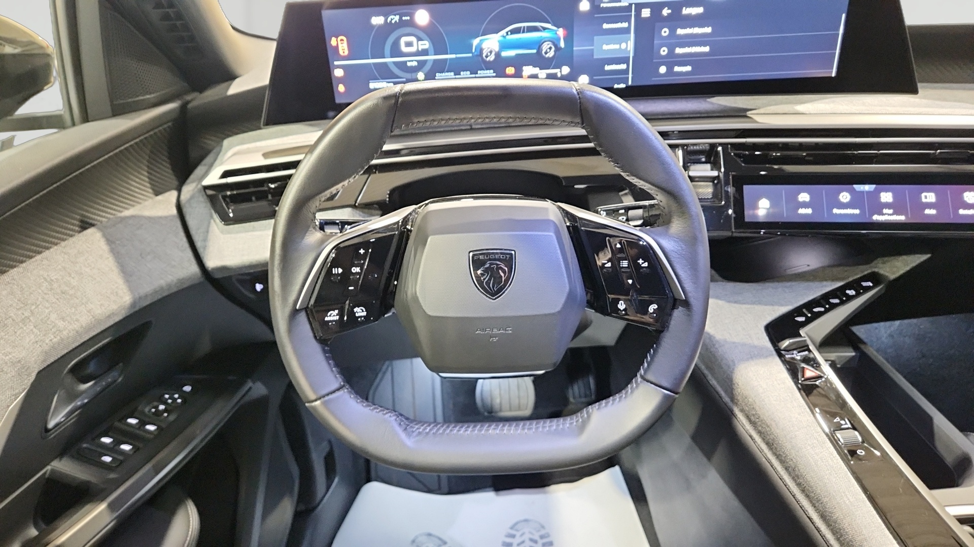 PEUGEOT 3008 Hybrid 145 e-DCS6 Allure - 5P