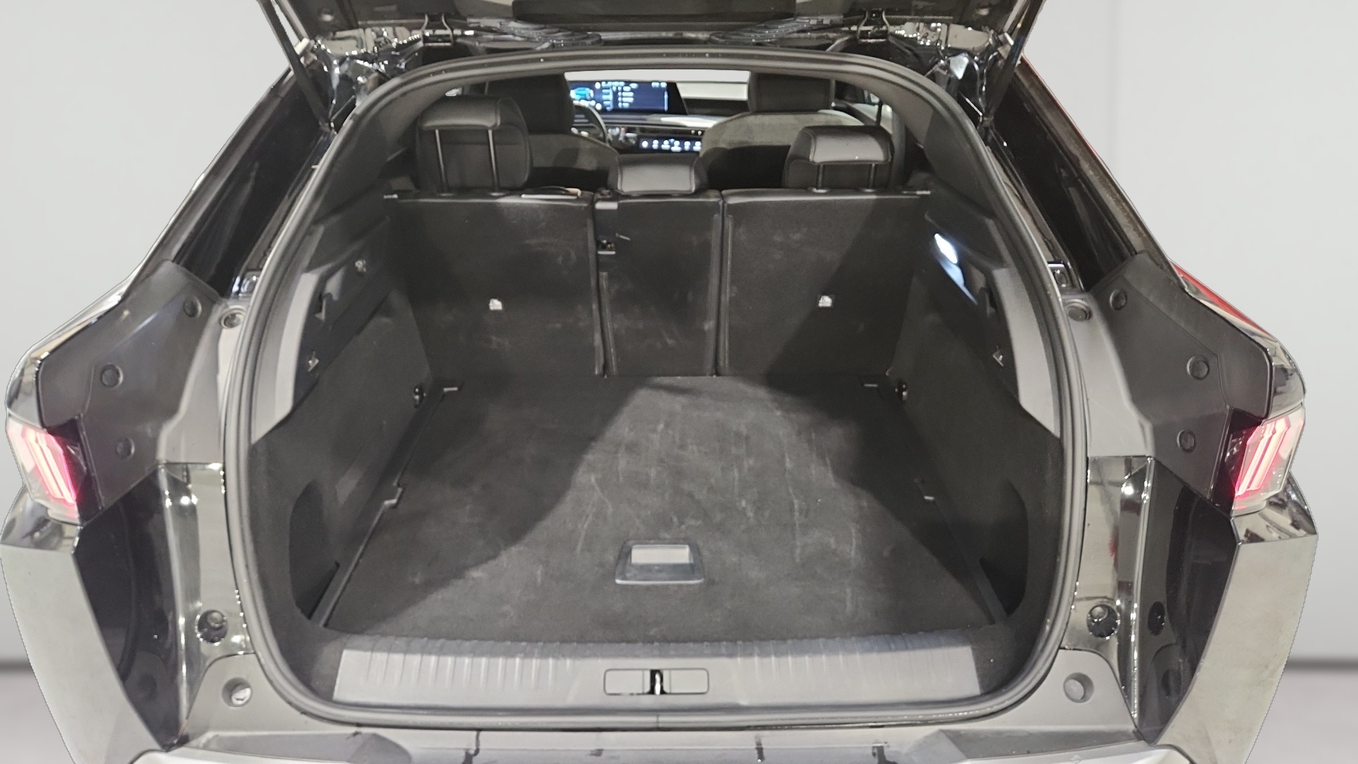 PEUGEOT 3008 Hybrid 145 e-DCS6 Allure - 5P