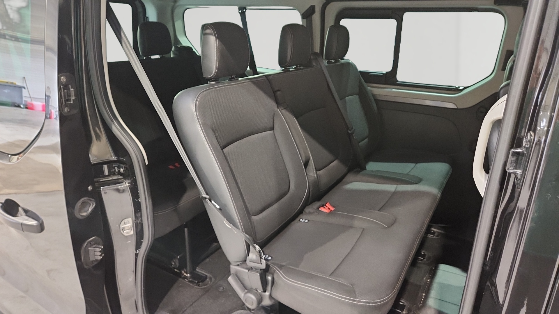 RENAULT TRAFIC III MINIBUS L2 dCi 150 Energy S&S EDC Intens - 9 PLACES
