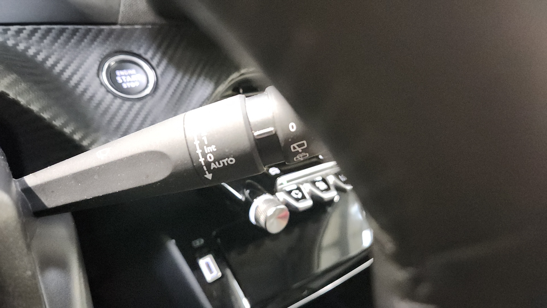 PEUGEOT 208 PureTech 100 S&S BVM6 Allure - 5P