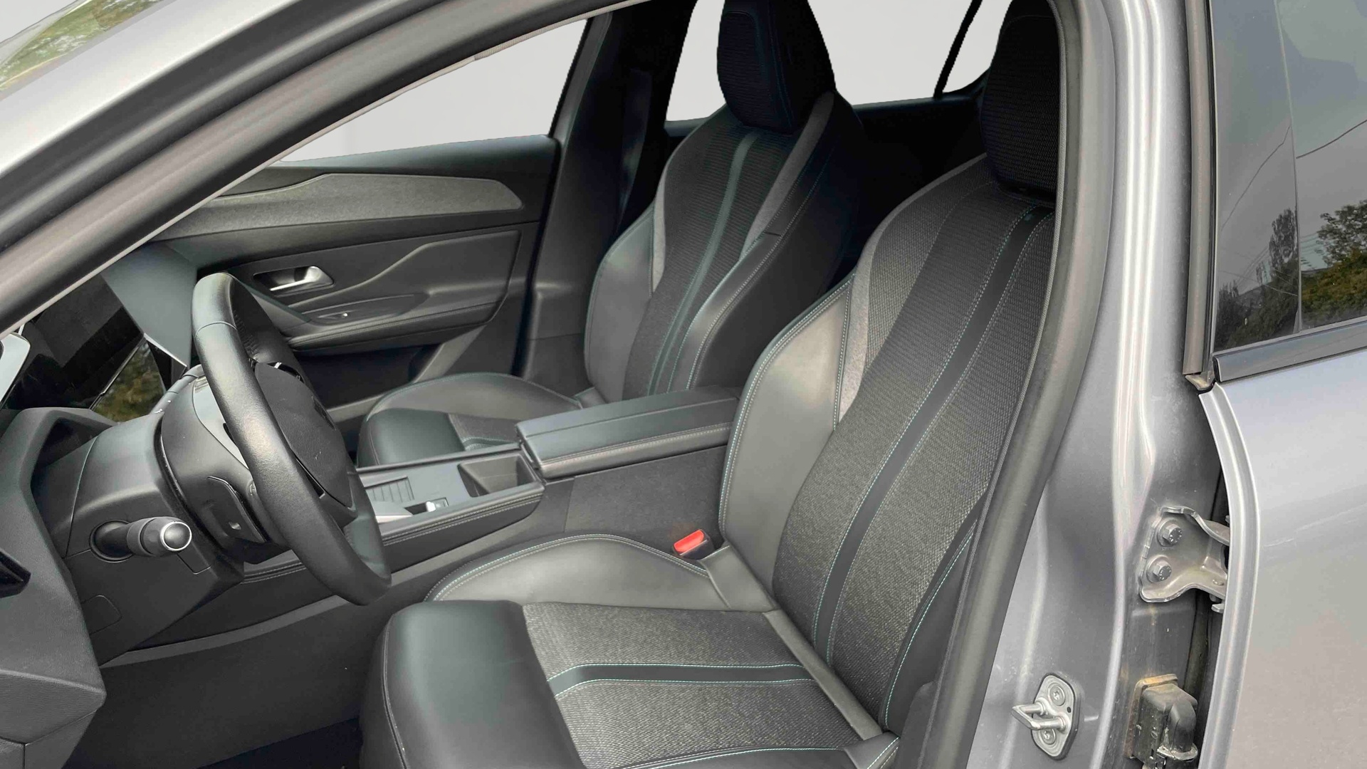 PEUGEOT 308 PureTech 130ch S&S EAT8 Allure Pack