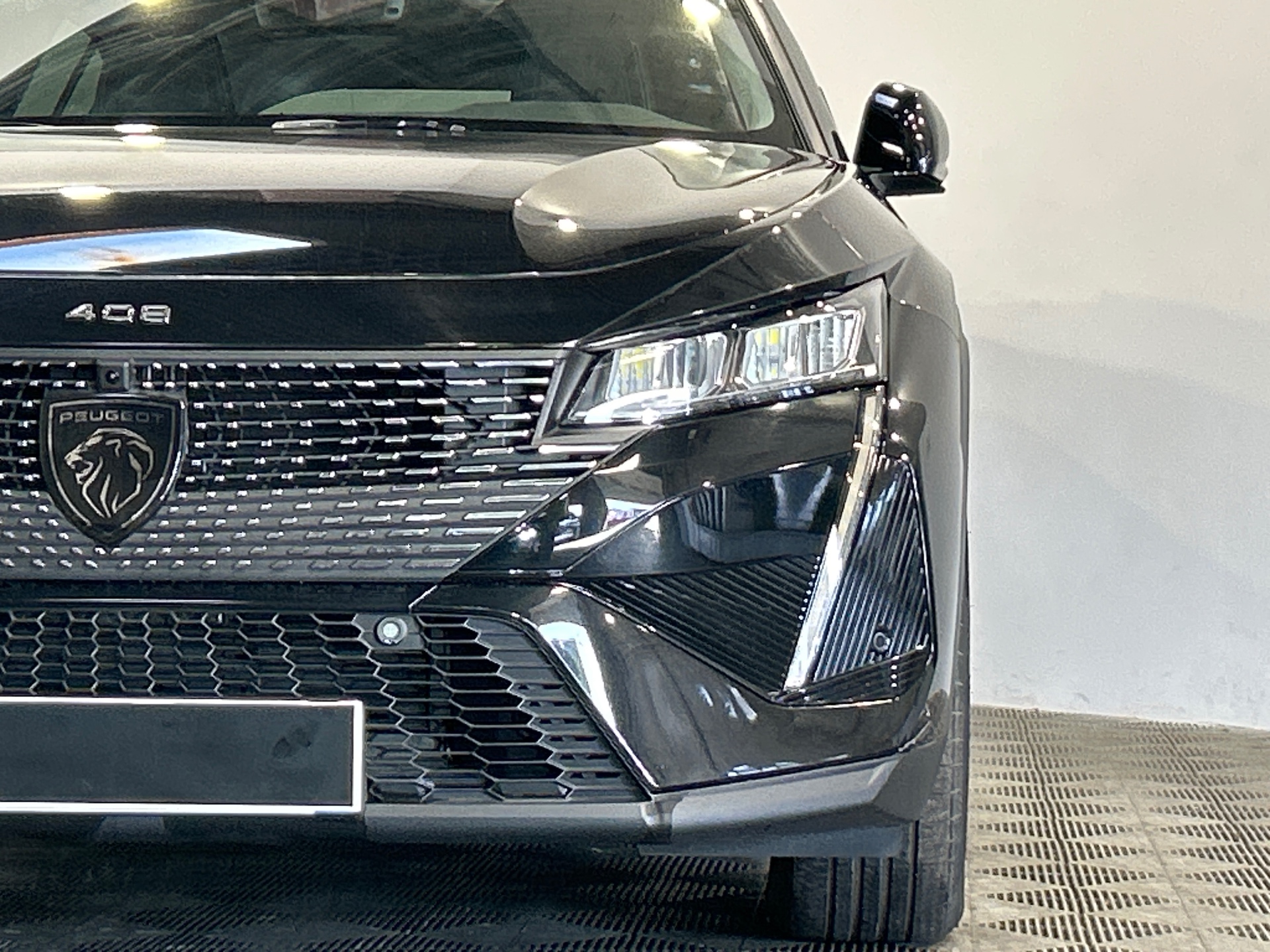 PEUGEOT 408 Hybrid 145 e-DCS6 Allure