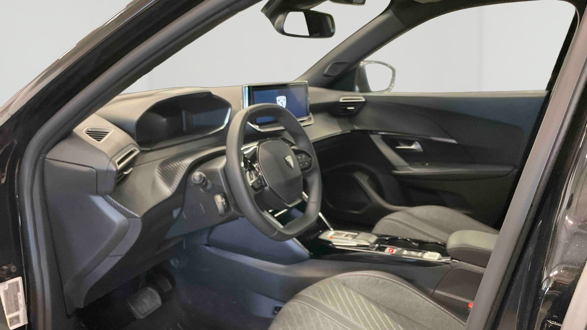 PEUGEOT 2008 Hybrid 145 ch e-DCS6 Allure
