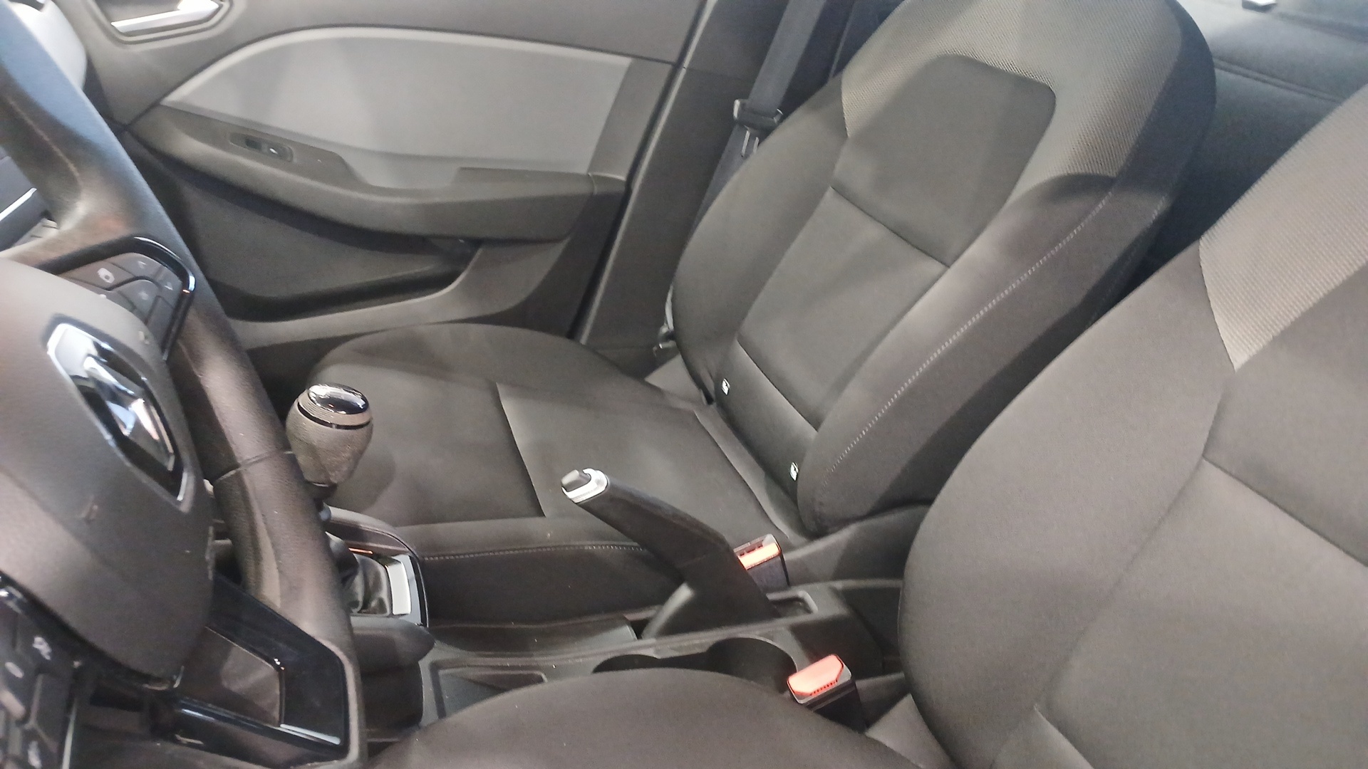 RENAULT CLIO V SOCIETE SOCIETE BLUE DCI 85 AIR