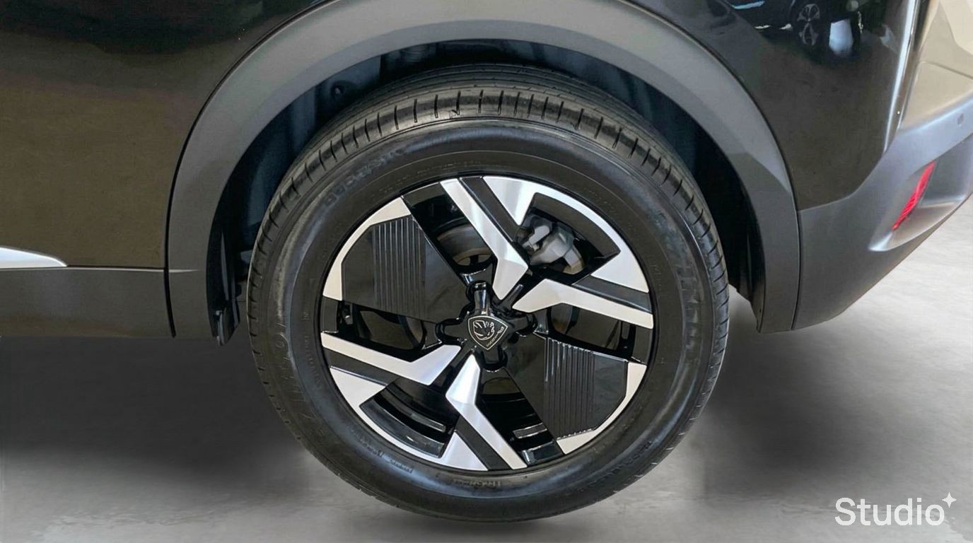 PEUGEOT 2008 Hybrid 145 ch e-DCS6 Allure
