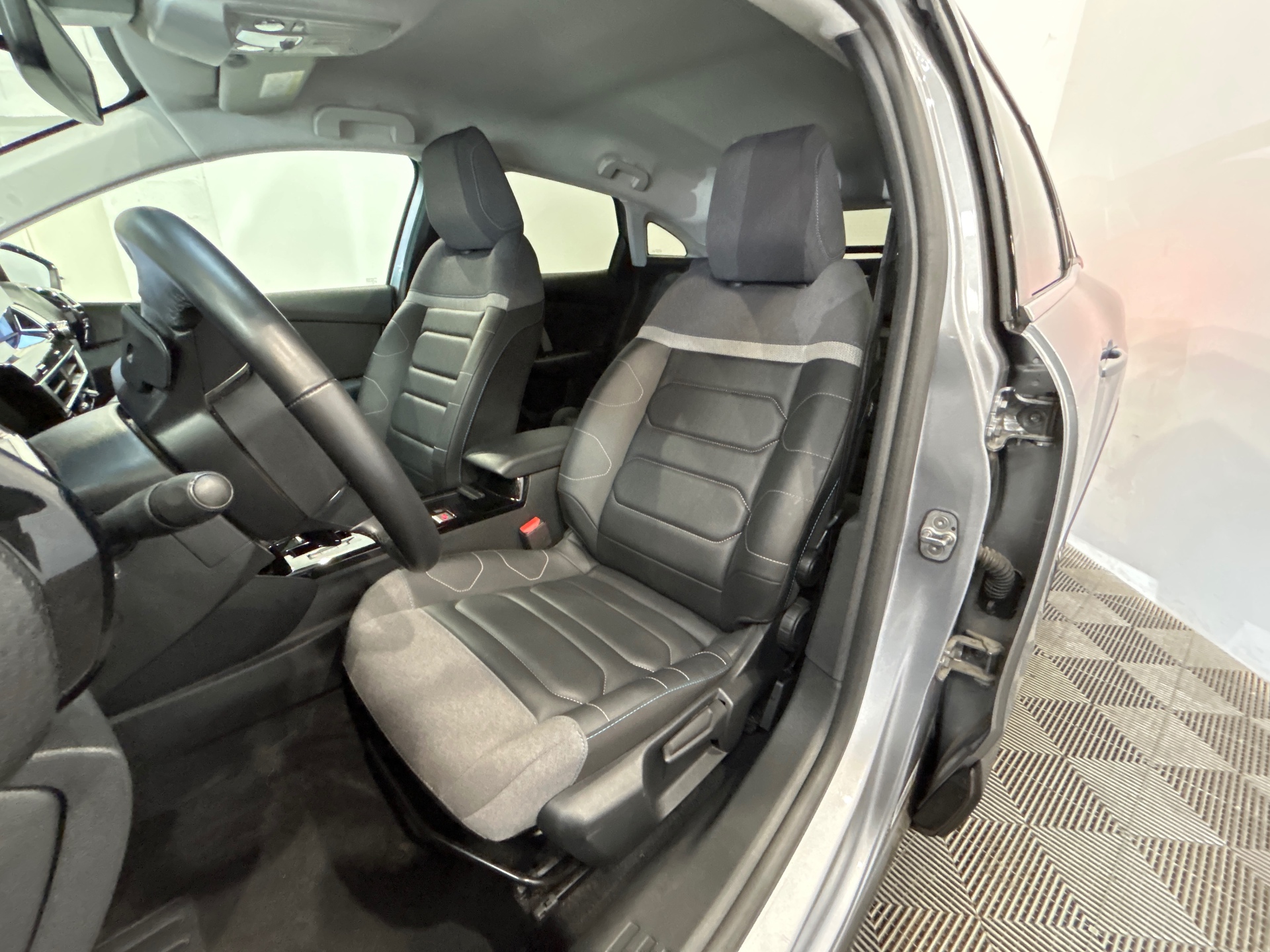 CITROEN C4 BHDI 130 S&S EAT8 MAX