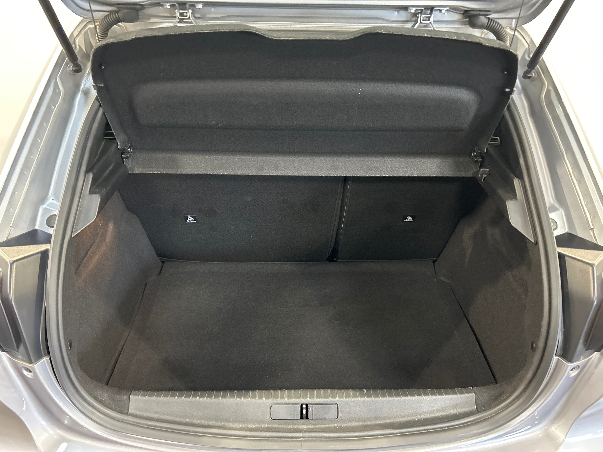 PEUGEOT 208 ALL PT100 BVM