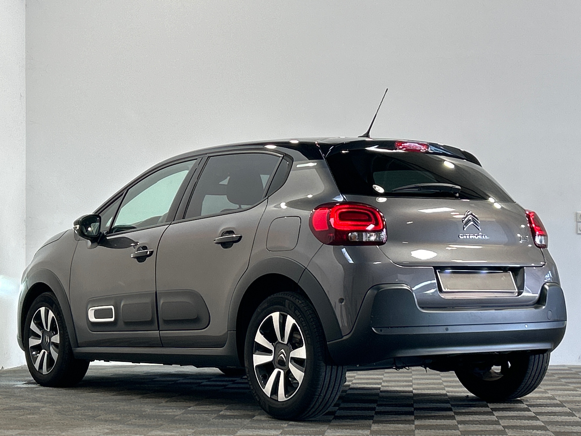 CITROEN C3 PT110 S&S BVM6 SHINE