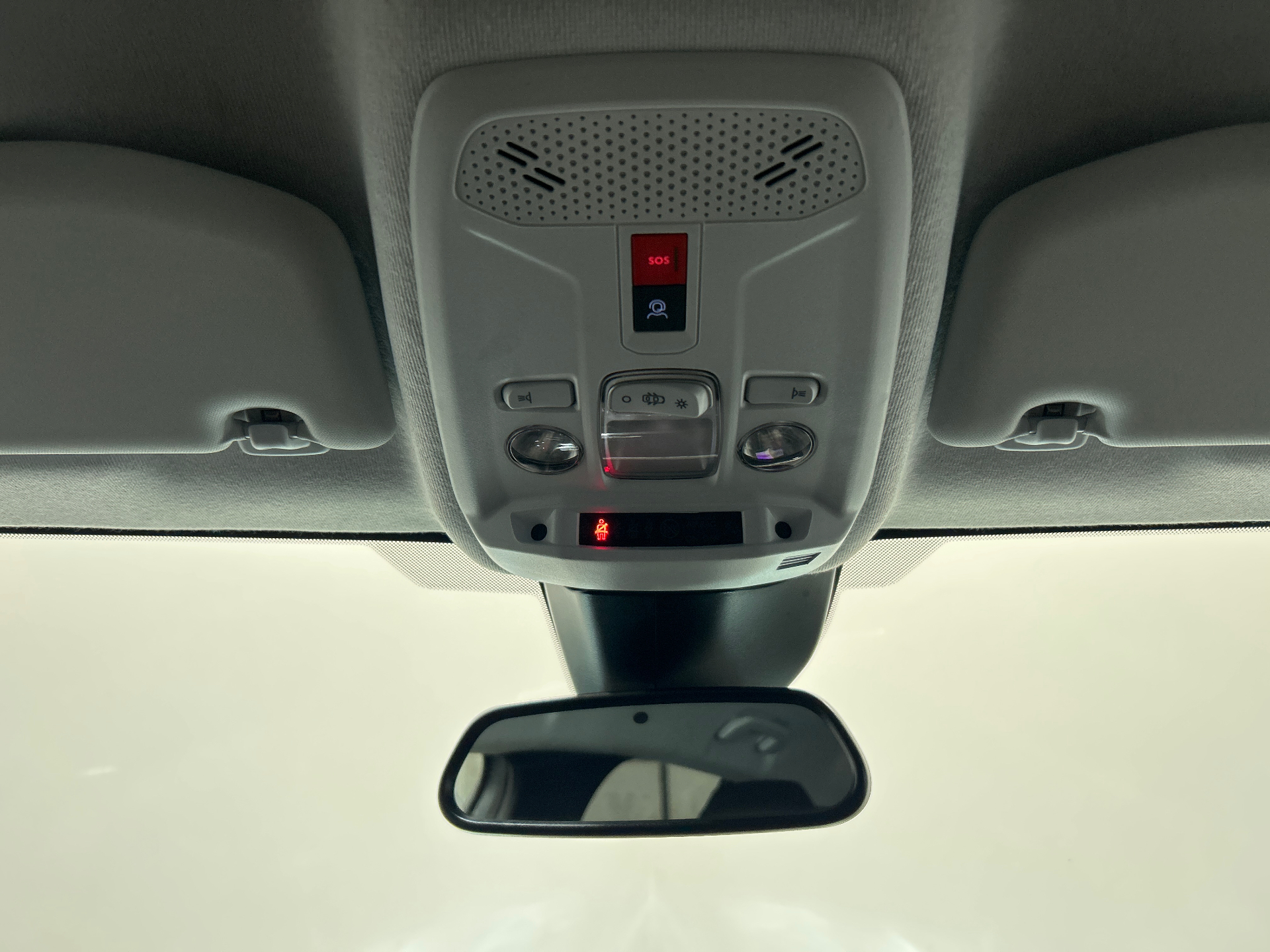 PEUGEOT 208 ALL PT100 BVM
