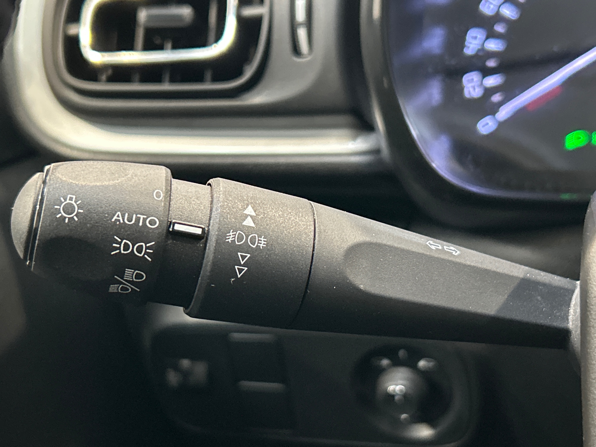 CITROEN C3 PT83 S&S BVM SHINE