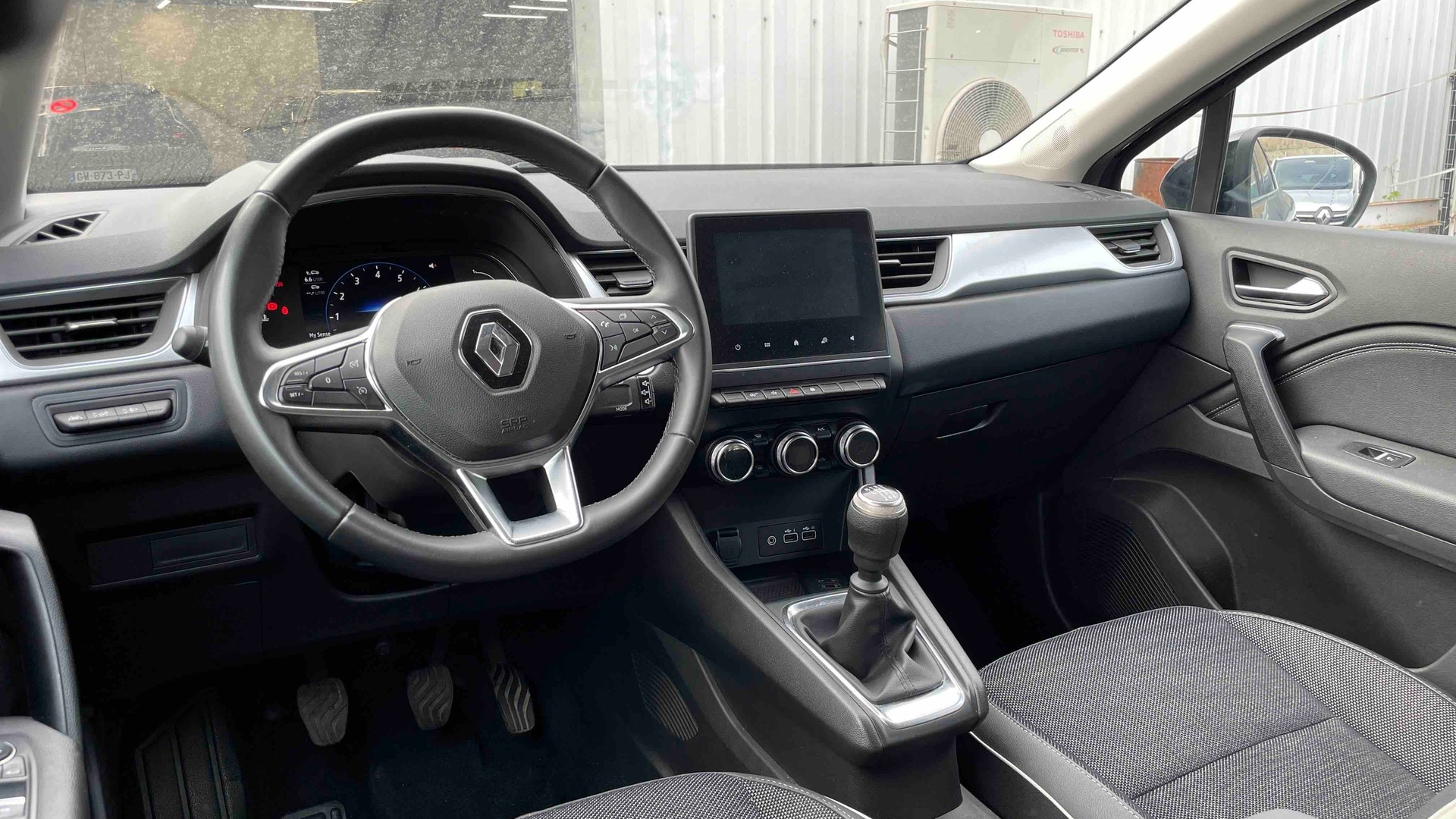 RENAULT CAPTUR TCe 90 Techno