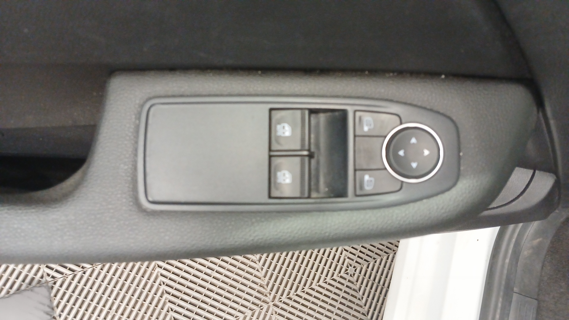 RENAULT CLIO V Blue dCi 100 - 21N Business