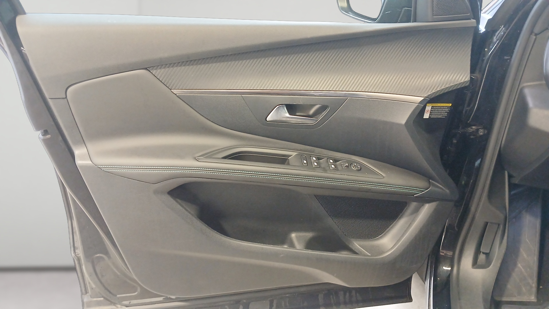 PEUGEOT 3008 ALLUREPK PLUG-IN HYB180 E-EAT8