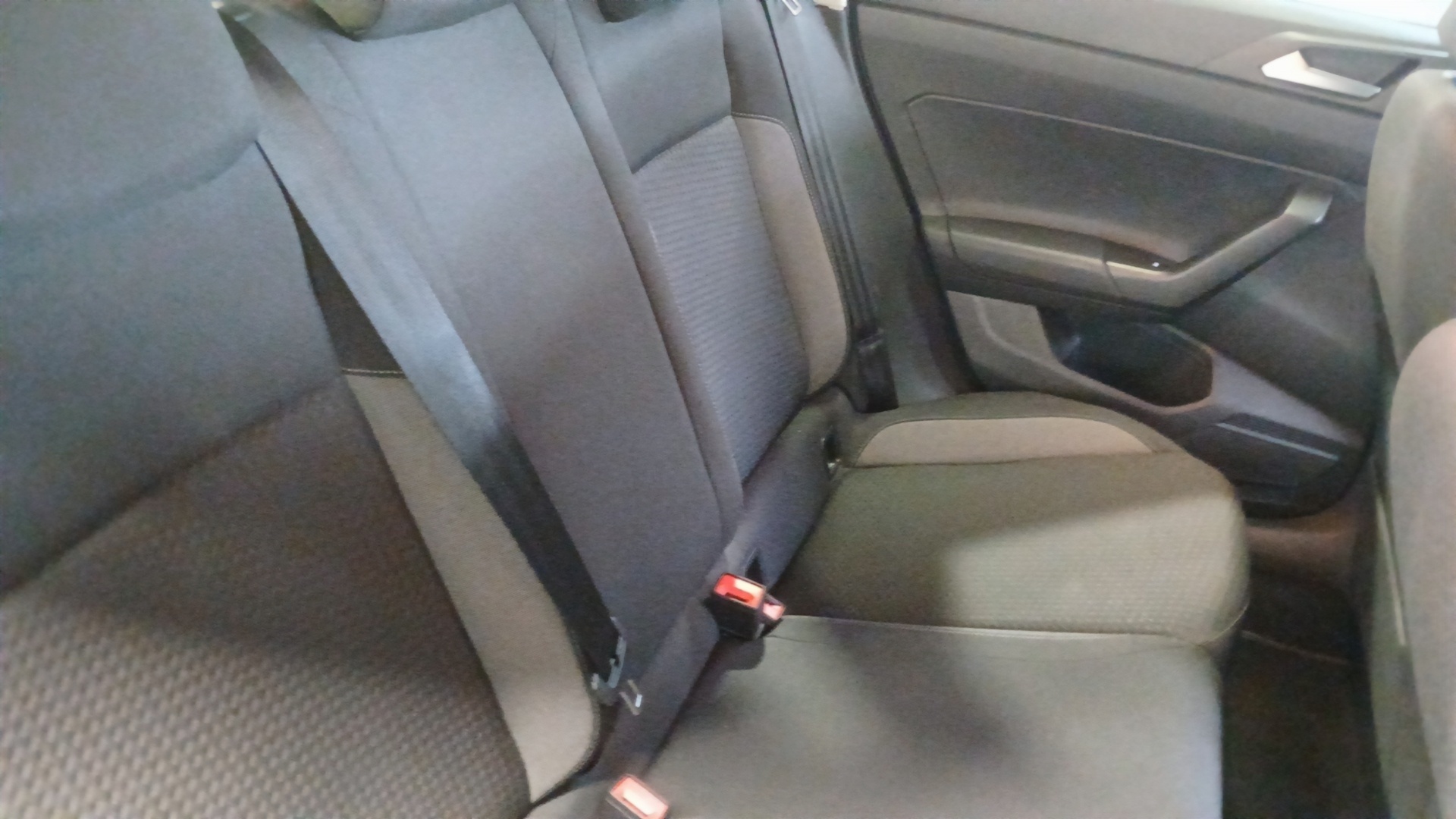 VOLKSWAGEN POLO Edition 1.0 TSI 95 DSG