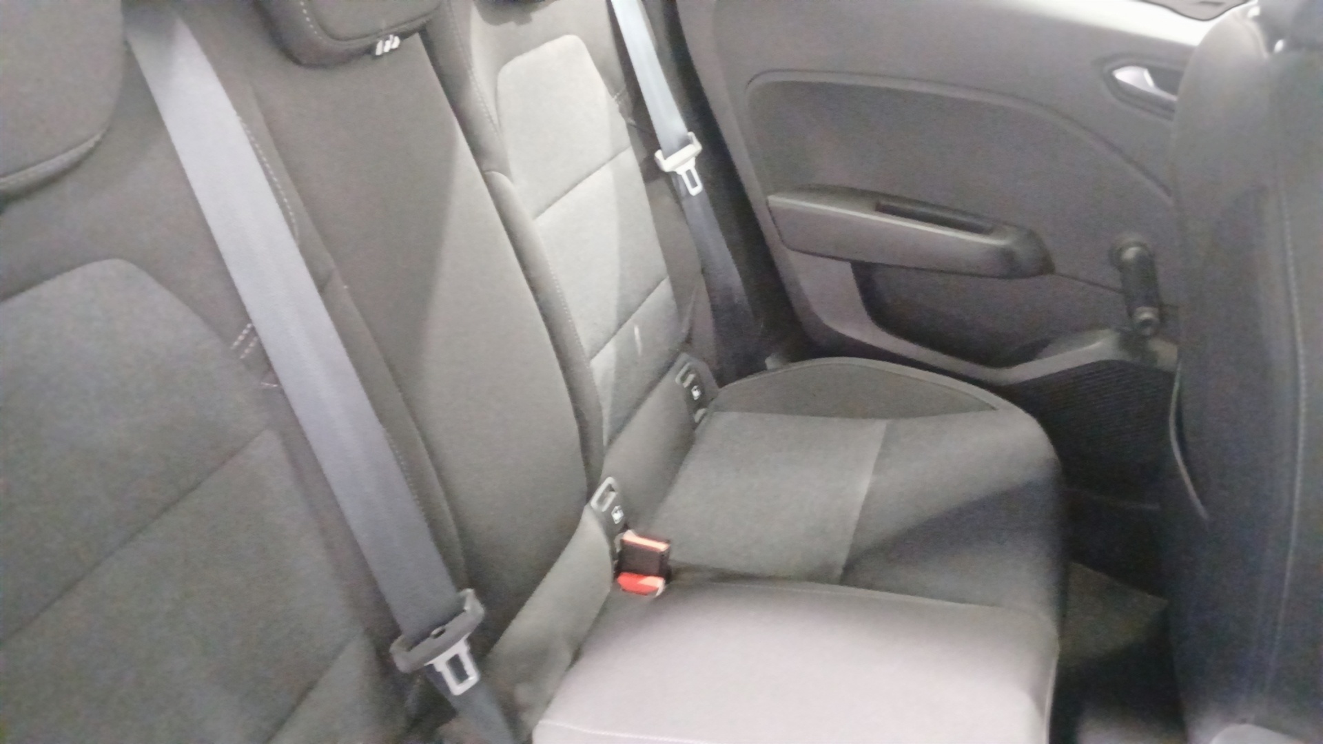 RENAULT CLIO V Blue dCi 100 - 21N Business