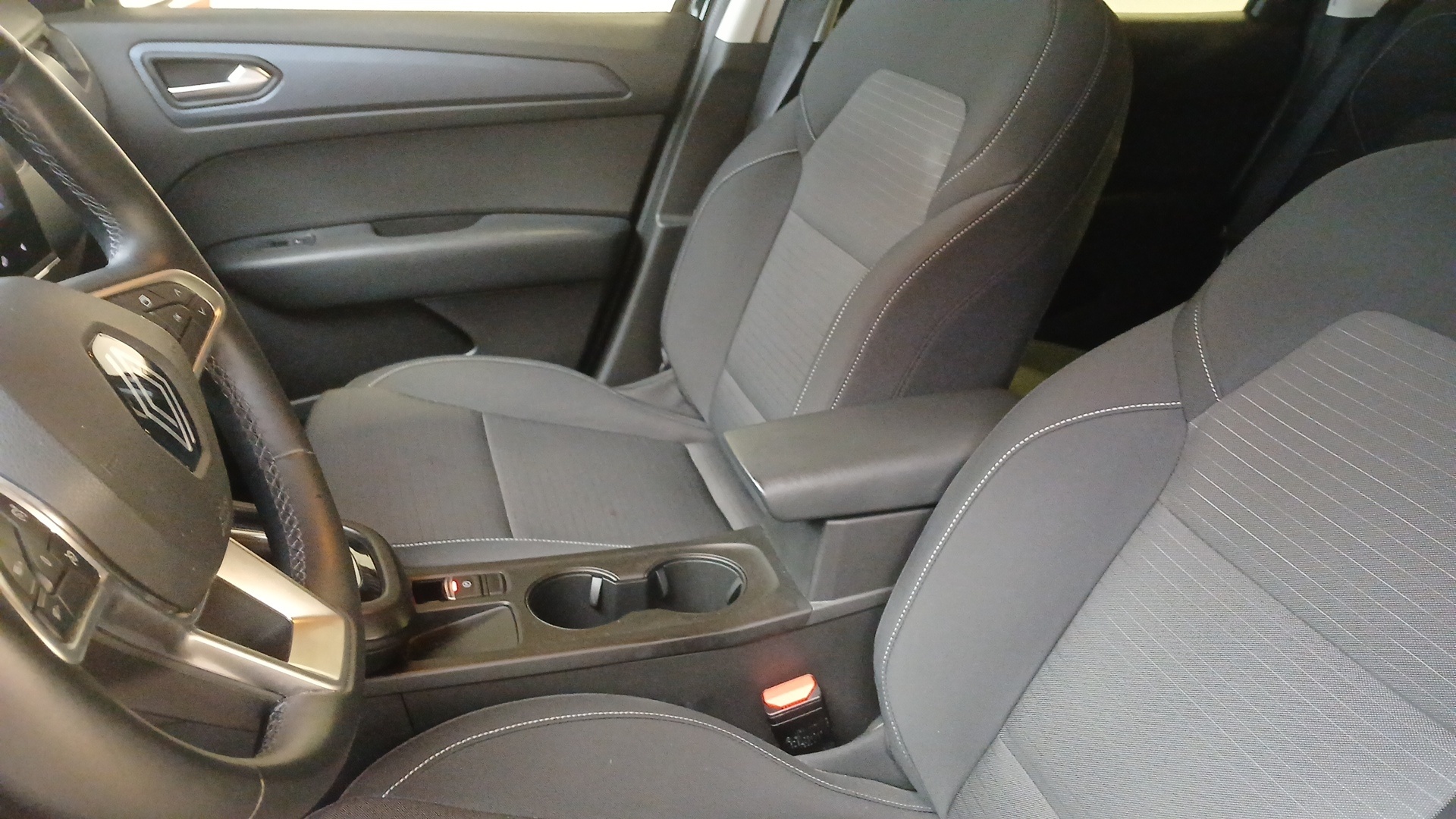 RENAULT ARKANA evolution mild hybrid 140 EDC