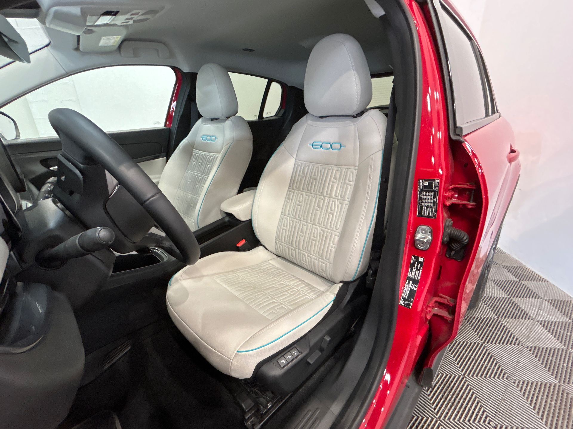FIAT 600 PRIMA 1.2 HYBRID 100DCT6