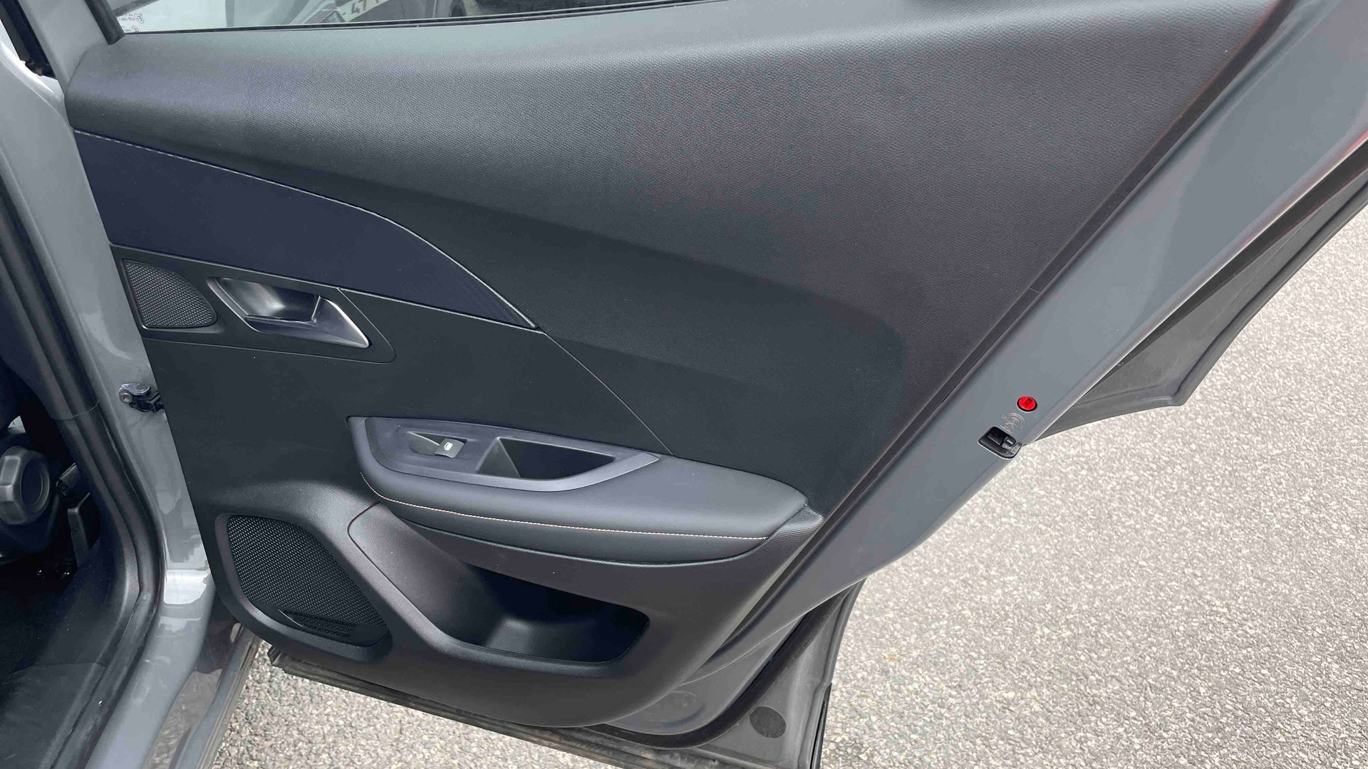 PEUGEOT 2008 100 S&S BVM6 Allure