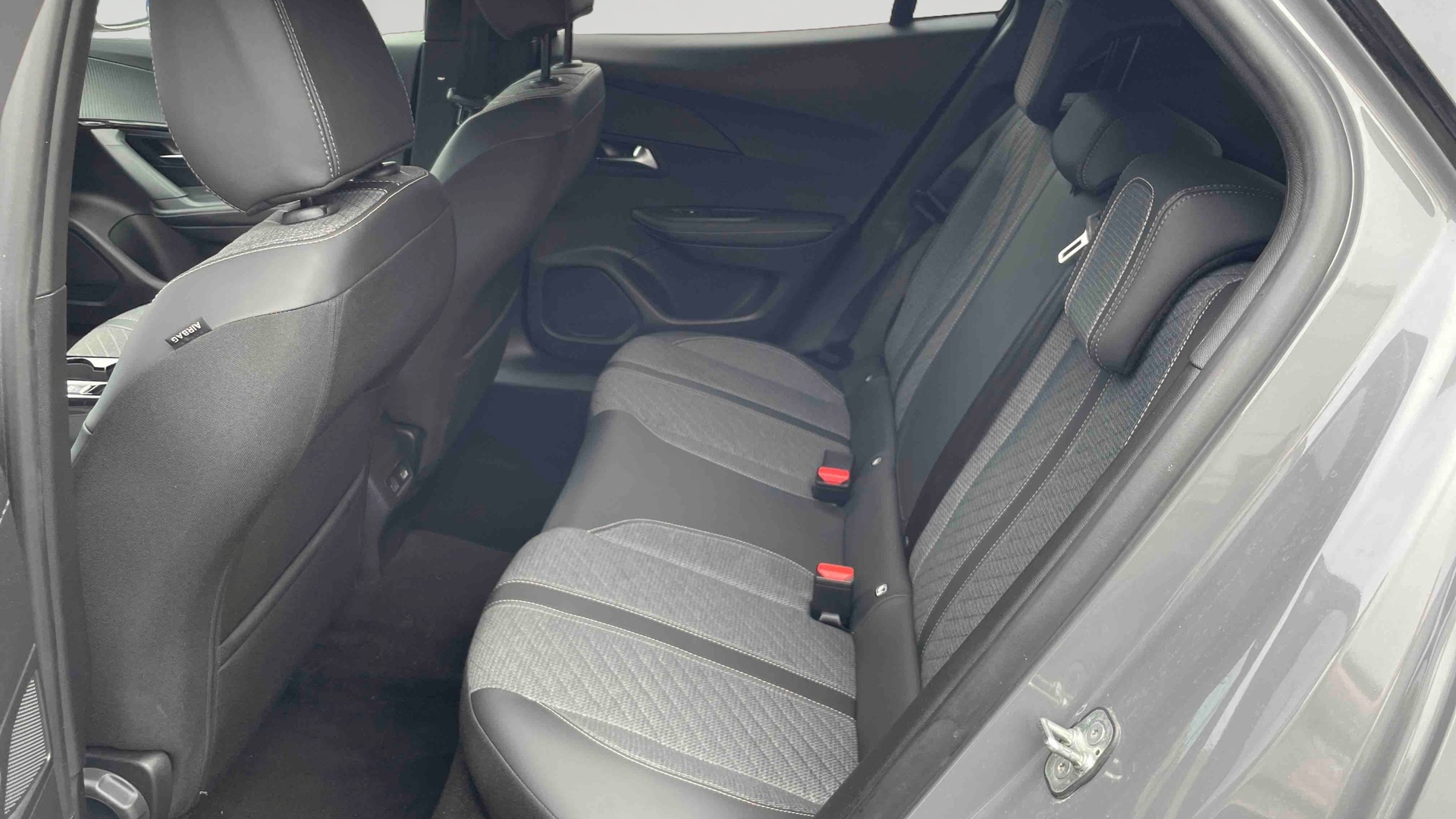 PEUGEOT 2008 100 S&S BVM6 Allure