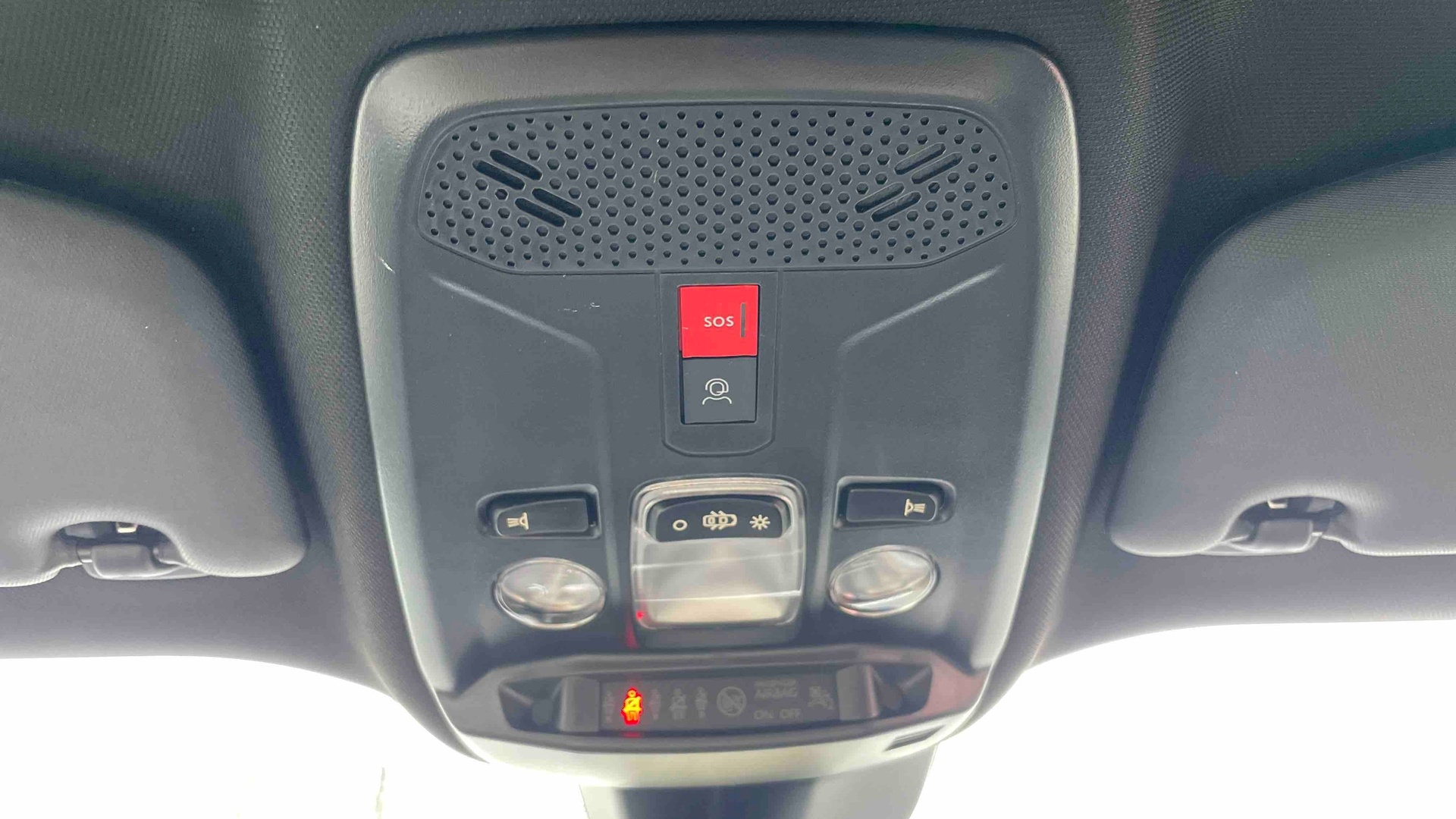 PEUGEOT 2008 100 S&S BVM6 Allure