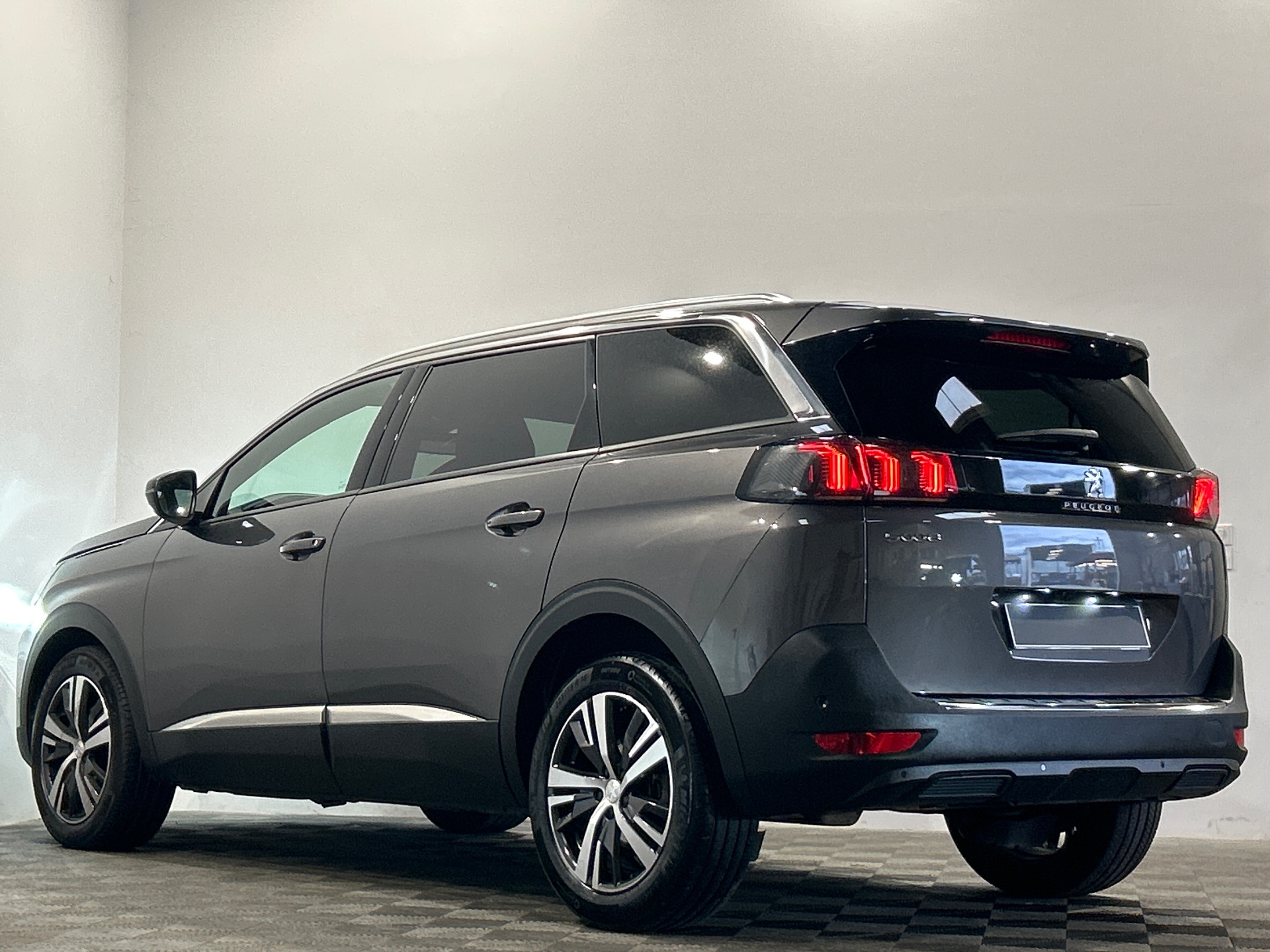 PEUGEOT 5008 PureTech 130ch S&S EAT8 Allure Pack