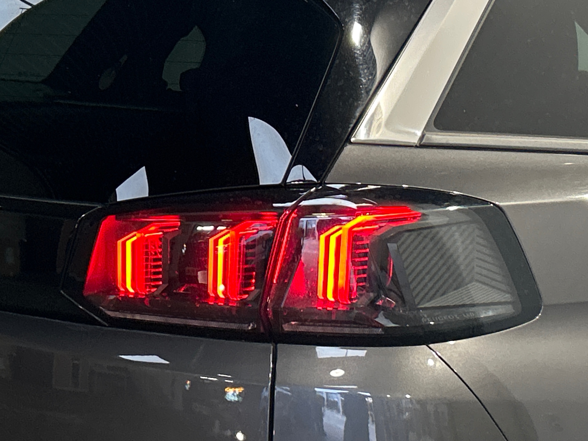 PEUGEOT 5008 PureTech 130ch S&S EAT8 Allure Pack