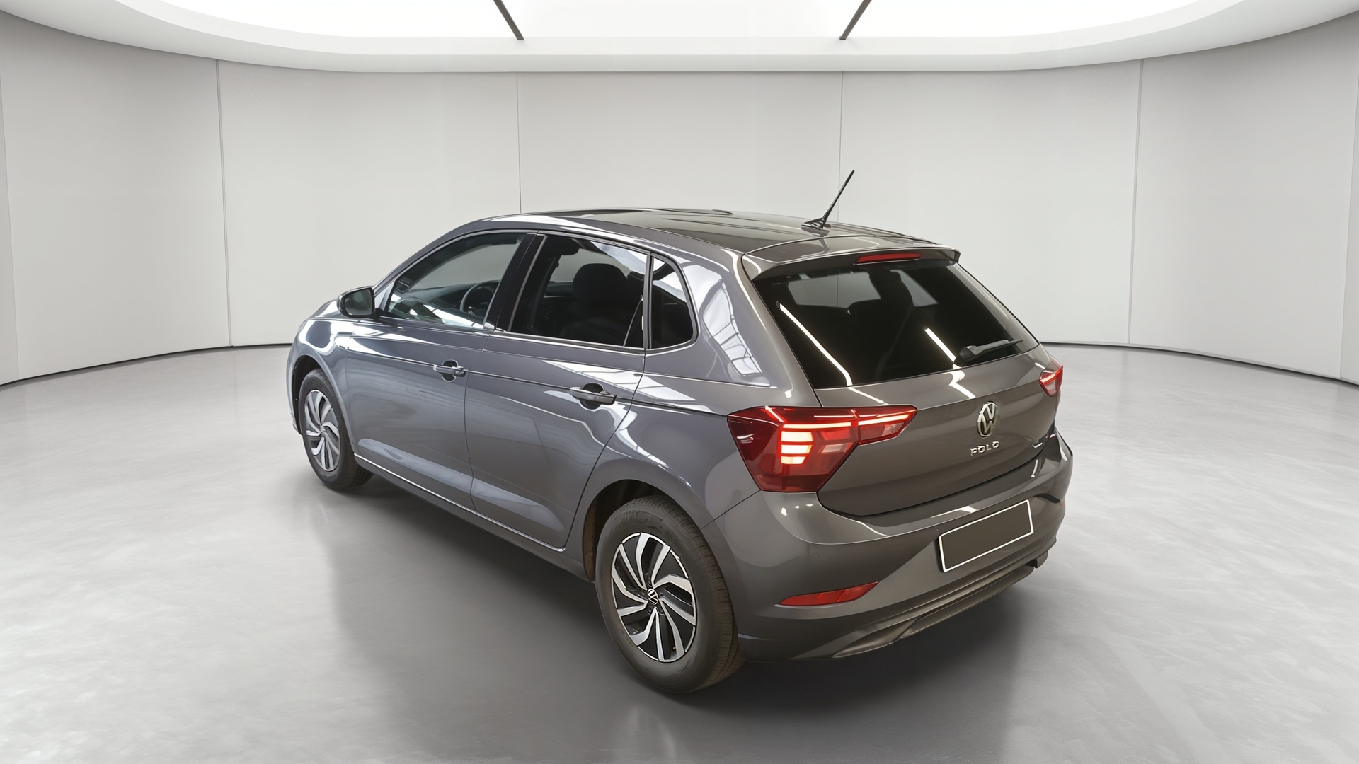 VOLKSWAGEN POLO Edition 1.0 TSI 95 DSG