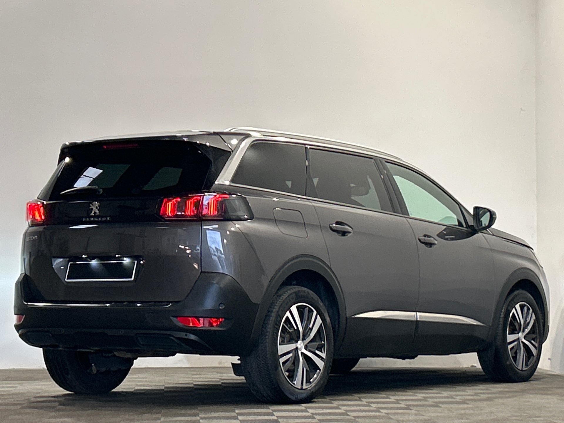PEUGEOT 5008 PureTech 130ch S&S EAT8 Allure Pack