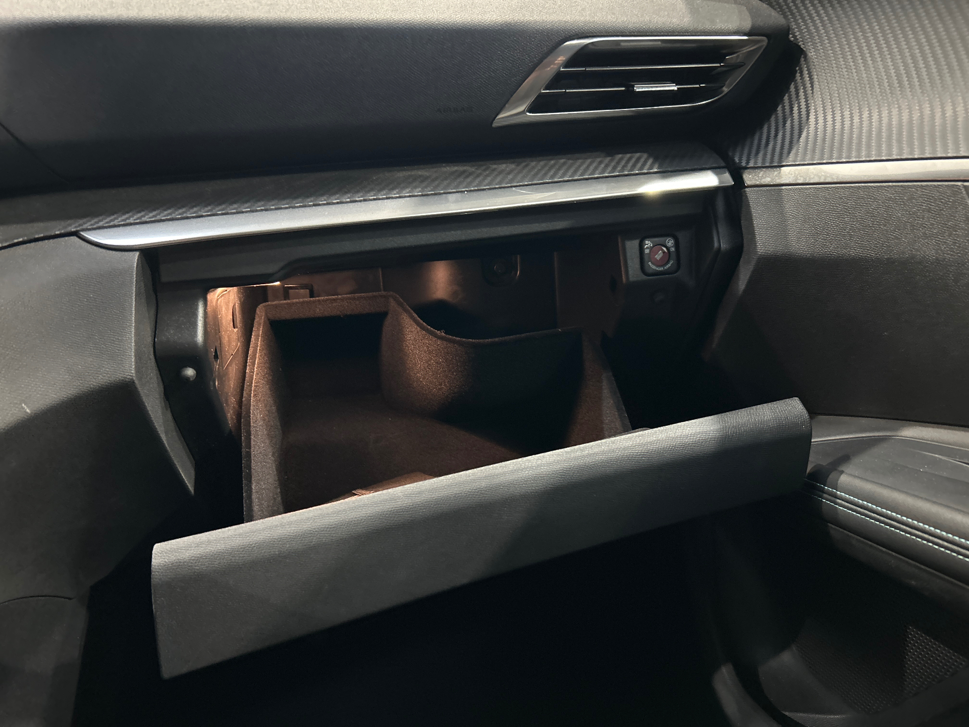 PEUGEOT 5008 PureTech 130ch S&S EAT8 Allure Pack
