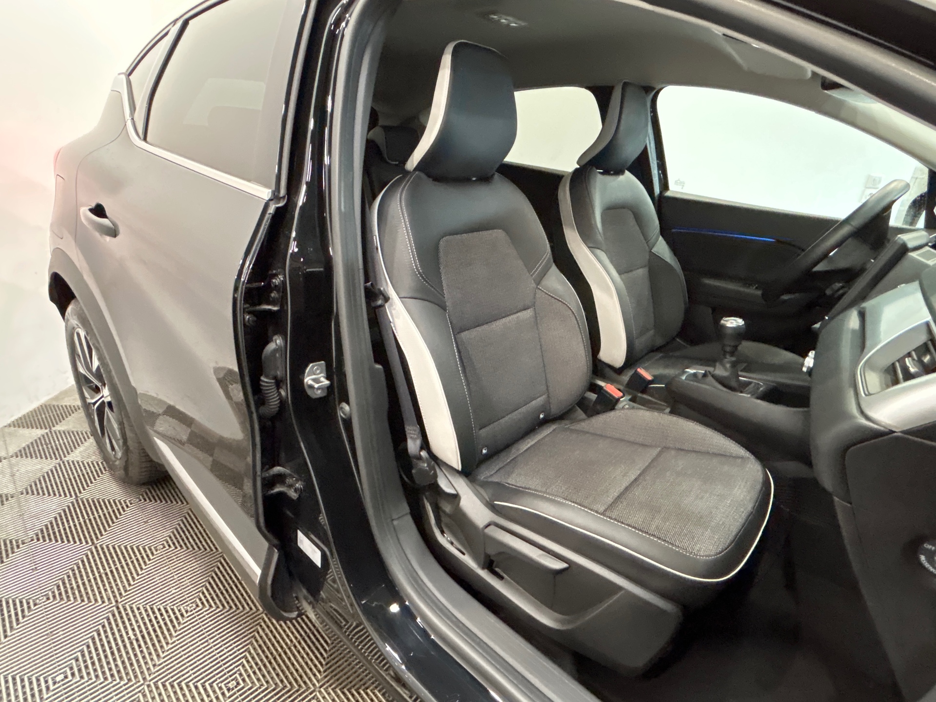 RENAULT CAPTUR techno TCe 90