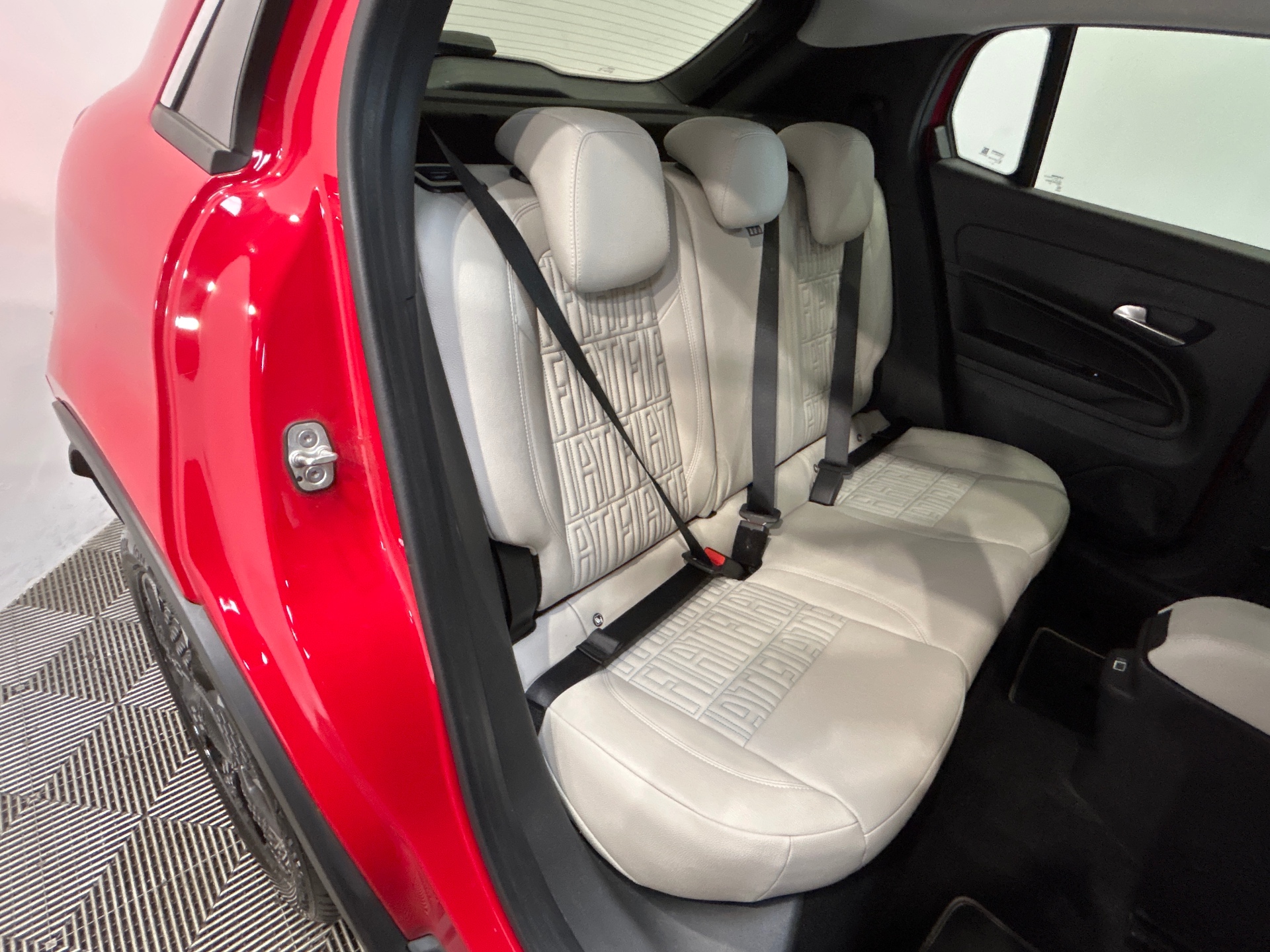 FIAT 600 PRIMA 1.2 HYBRID 100DCT6