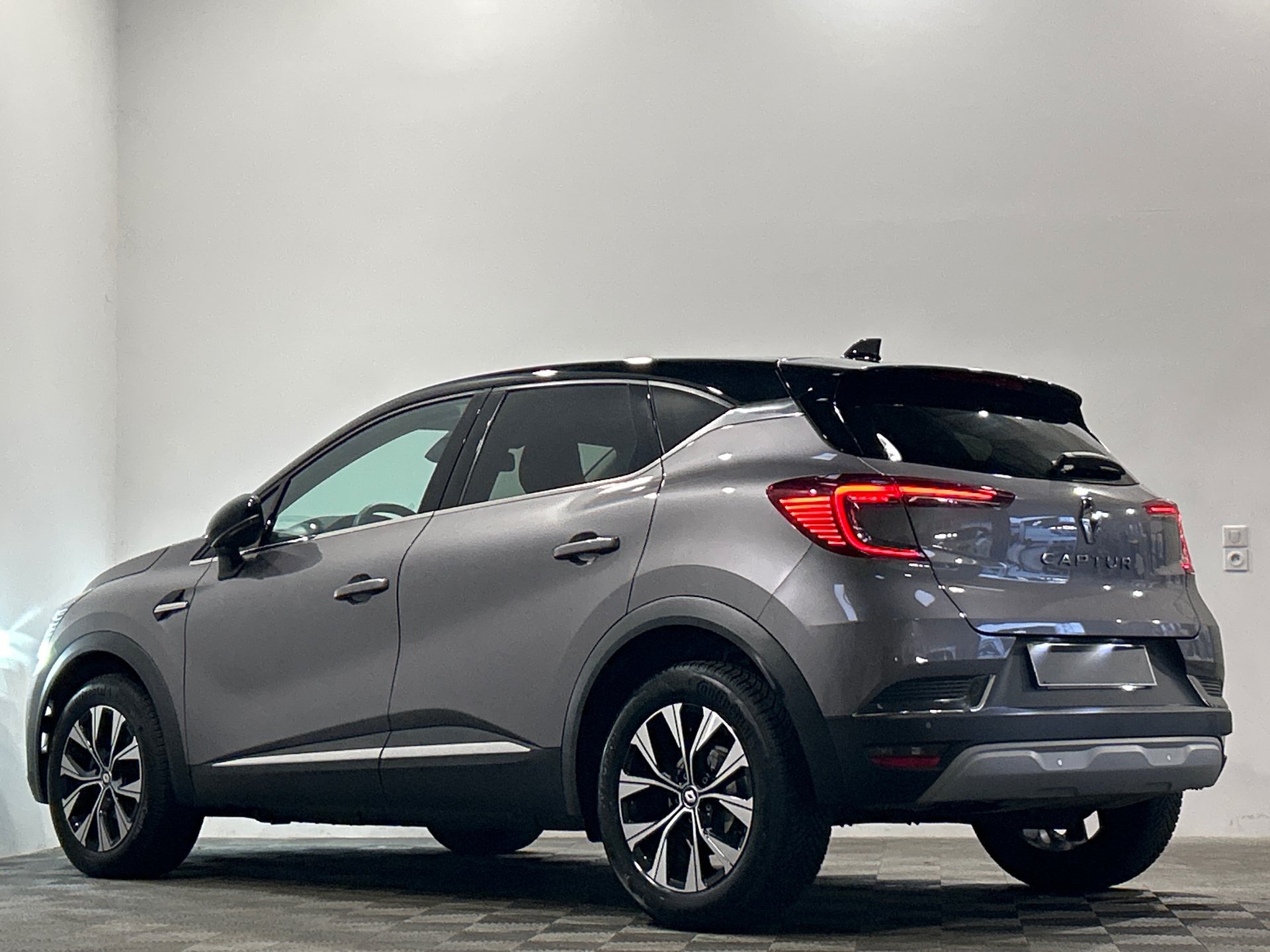 RENAULT CAPTUR techno TCe 90