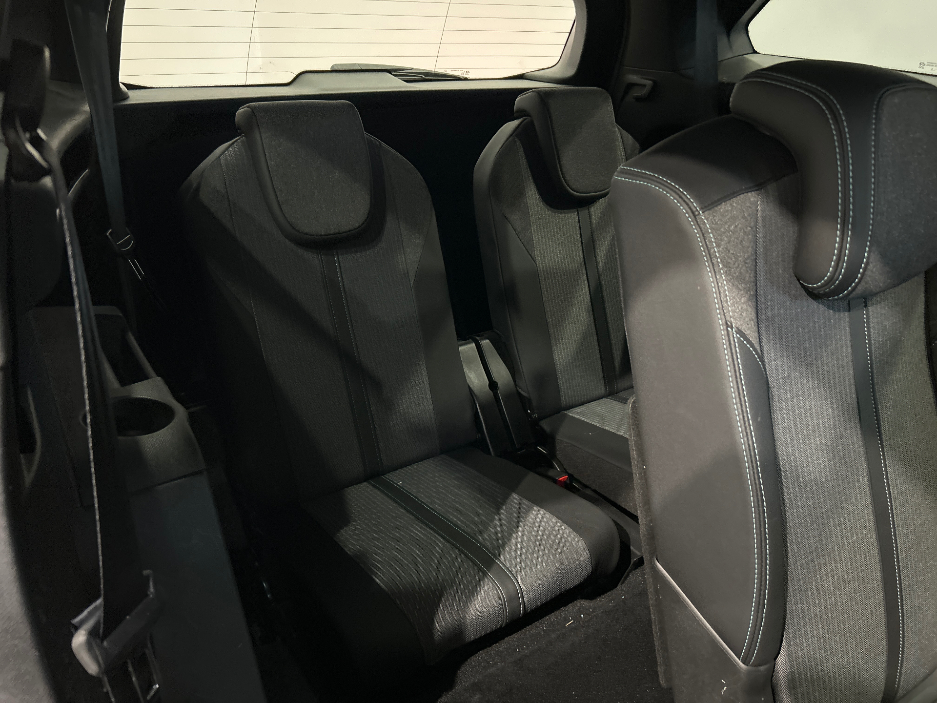 PEUGEOT 5008 PureTech 130ch S&S EAT8 Allure Pack