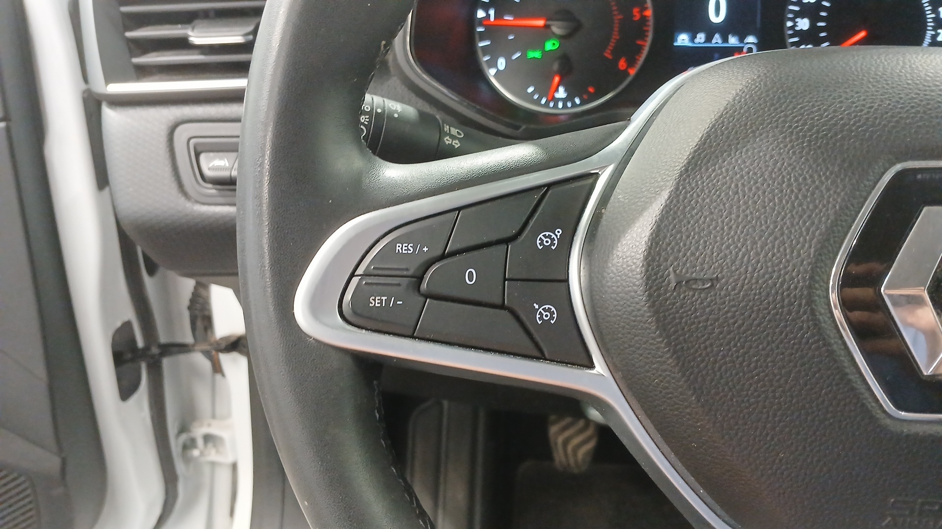 RENAULT CLIO V Blue dCi 100 - 21N Business