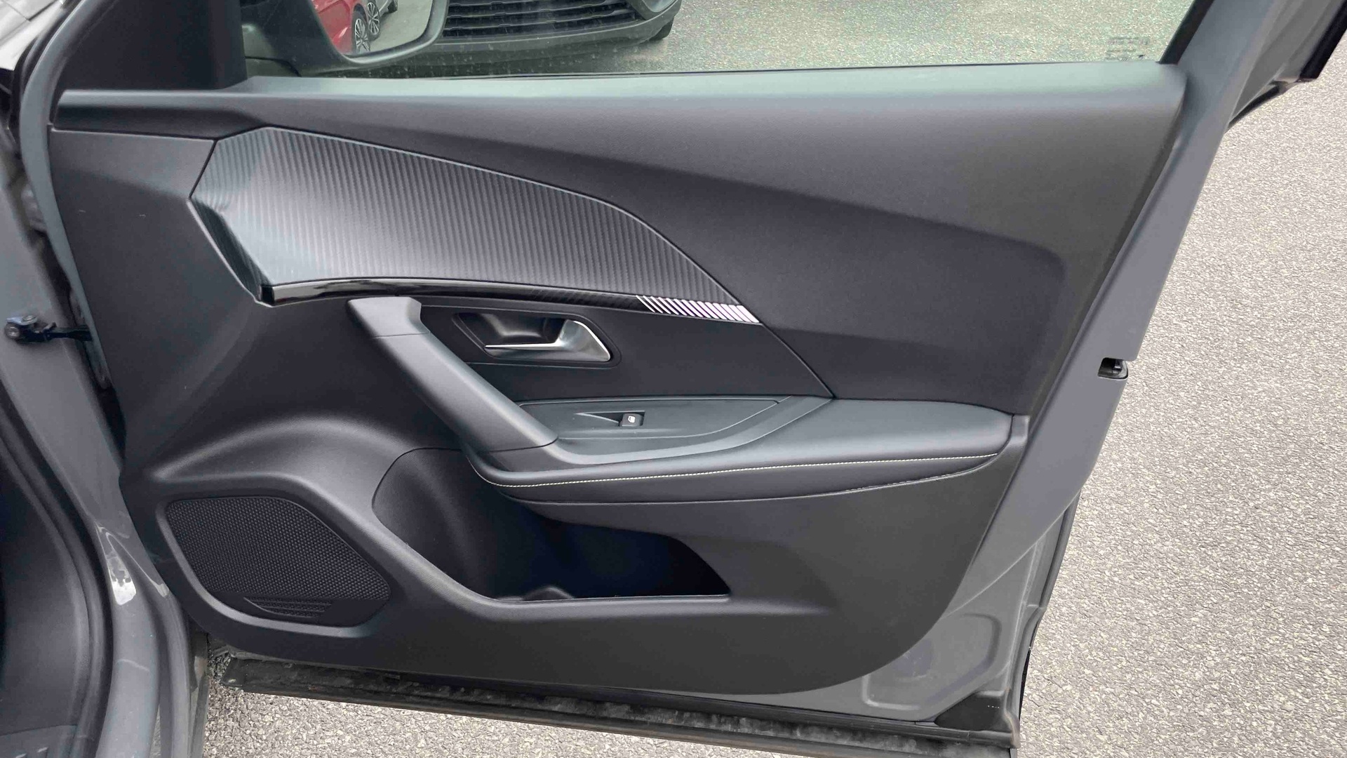 PEUGEOT 2008 100 S&S BVM6 Allure