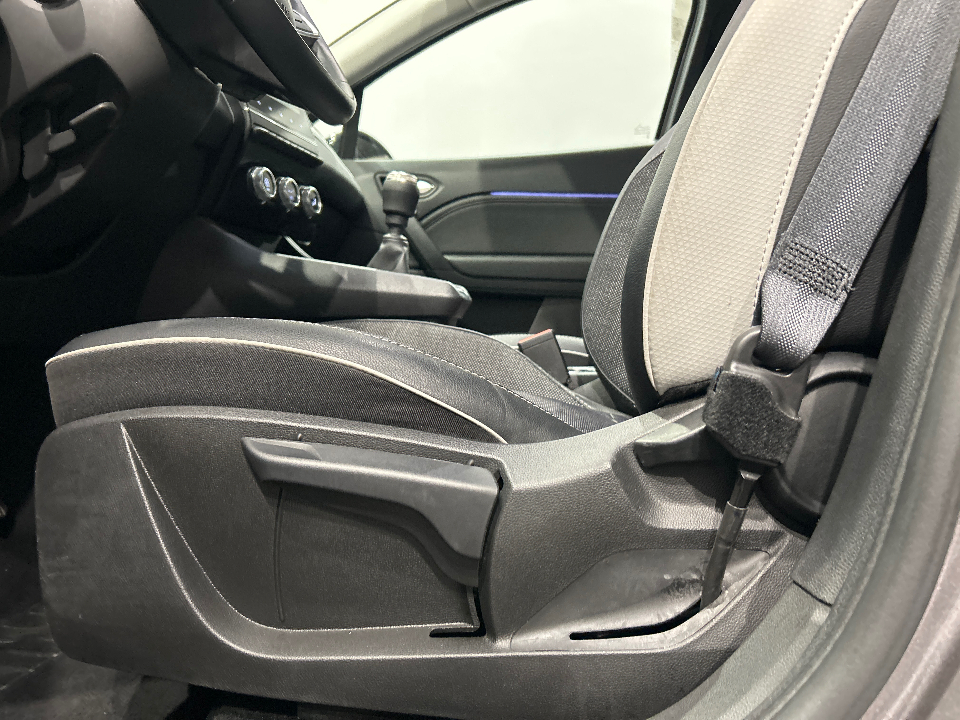 RENAULT CAPTUR techno TCe 90