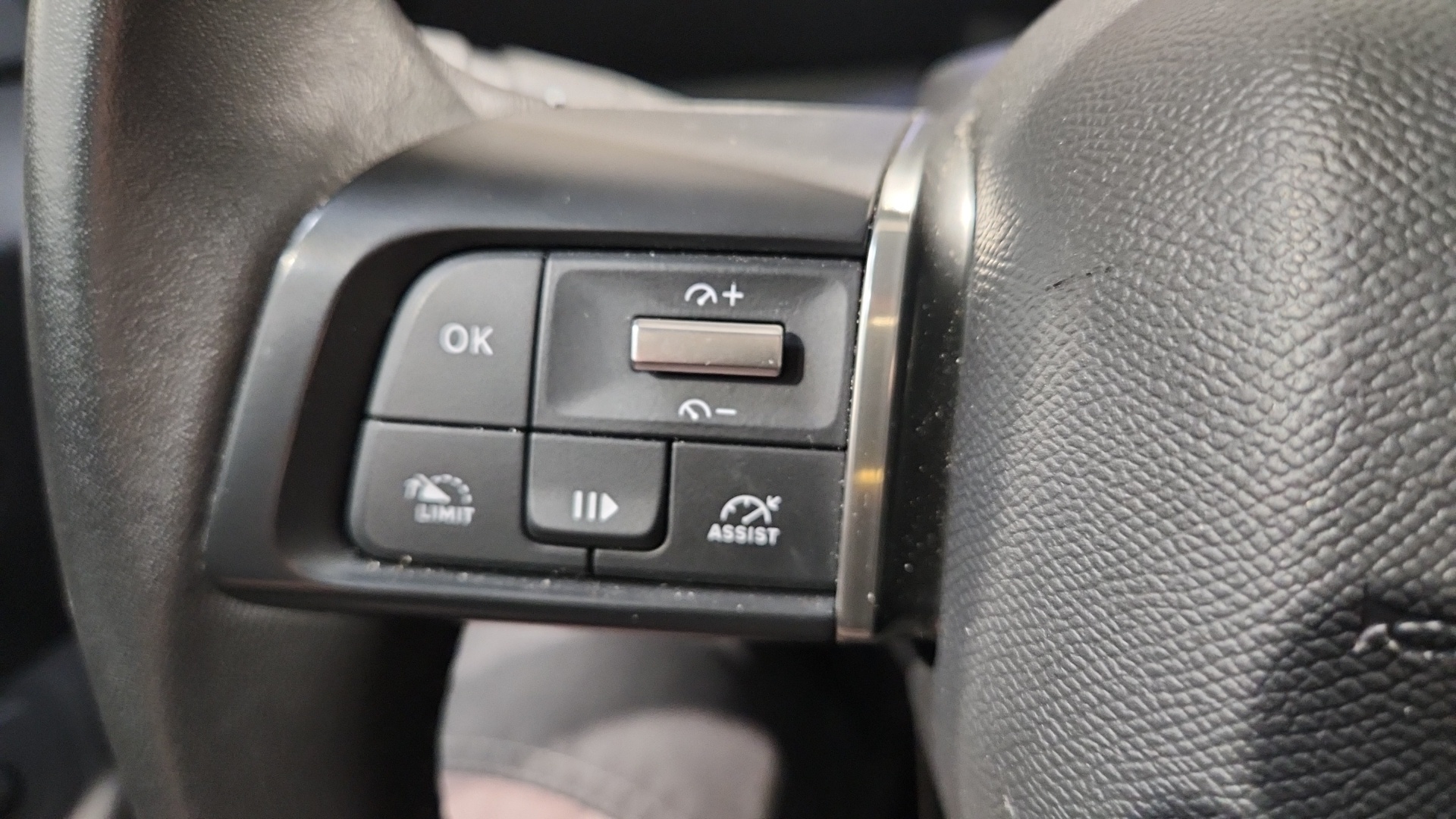 CITROEN C4 PureTech 130 BVM6 Plus - 5P